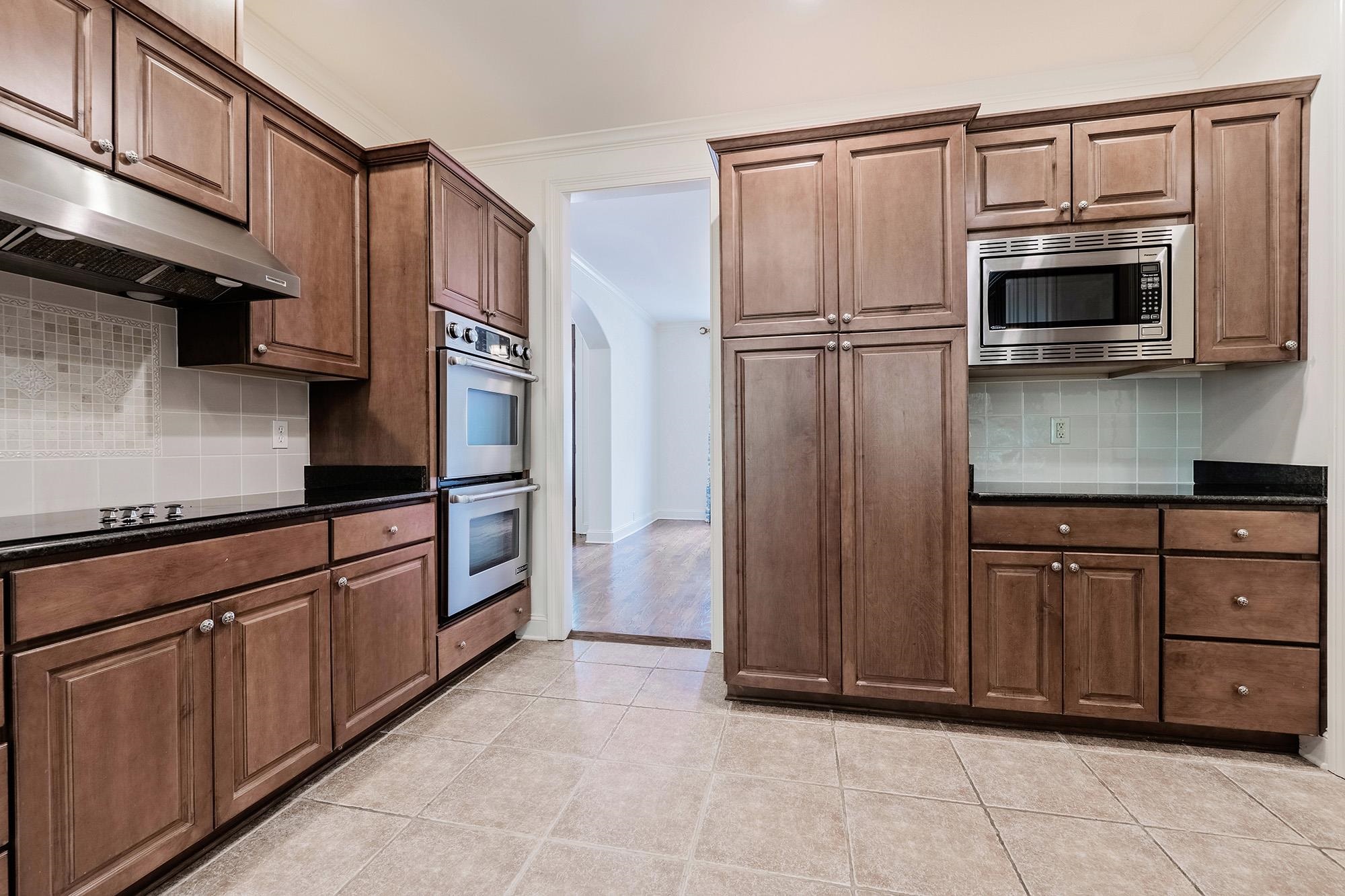 4437 Coltwood Dr Property Photo 23