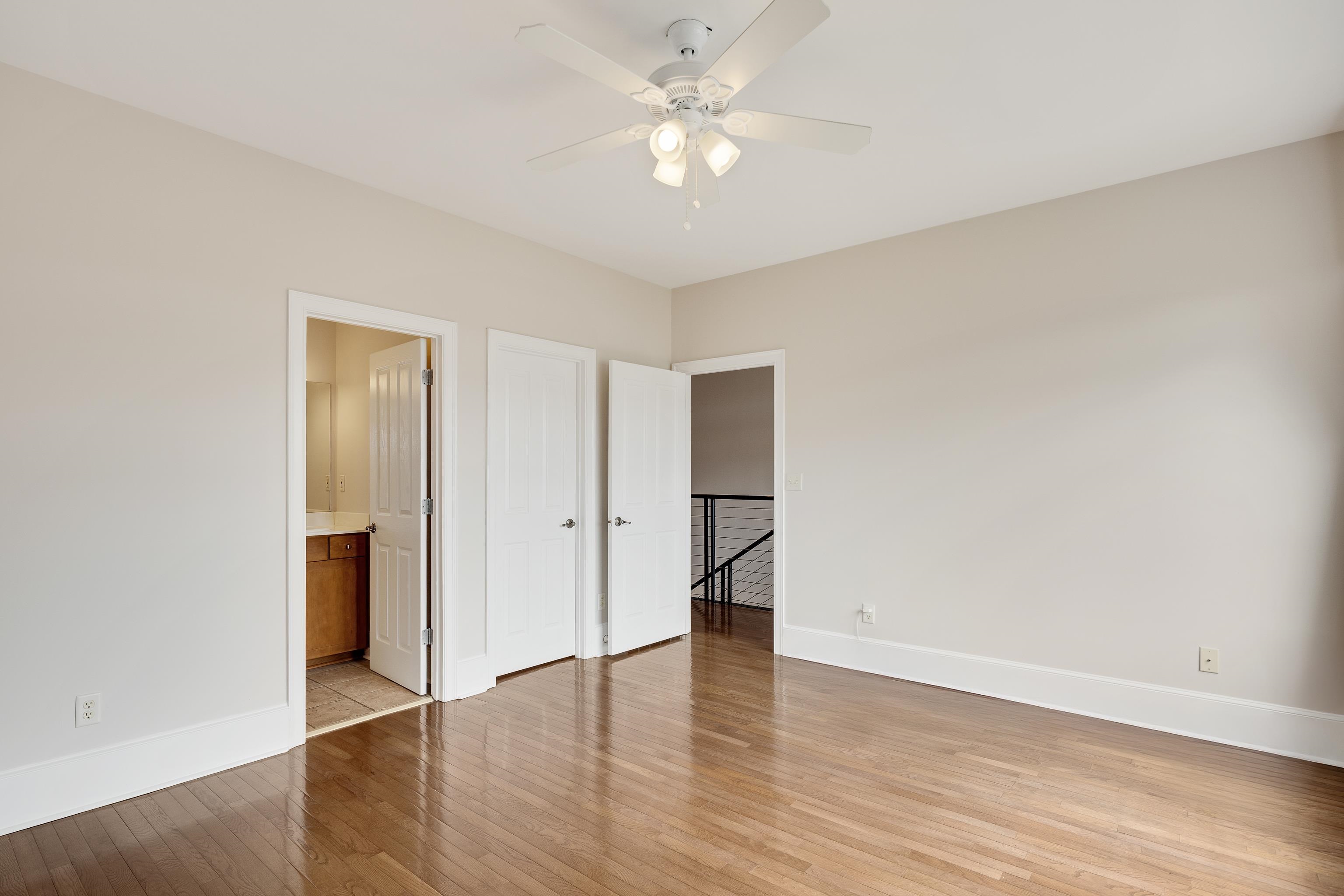579 S Front St Property Photo 21