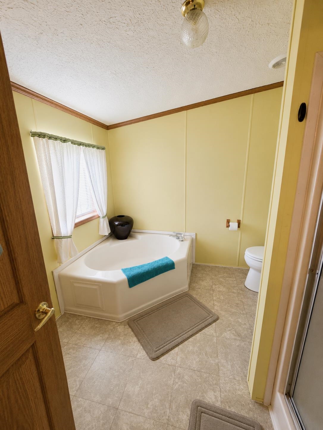 656 Robertson Rd Property Photo 10
