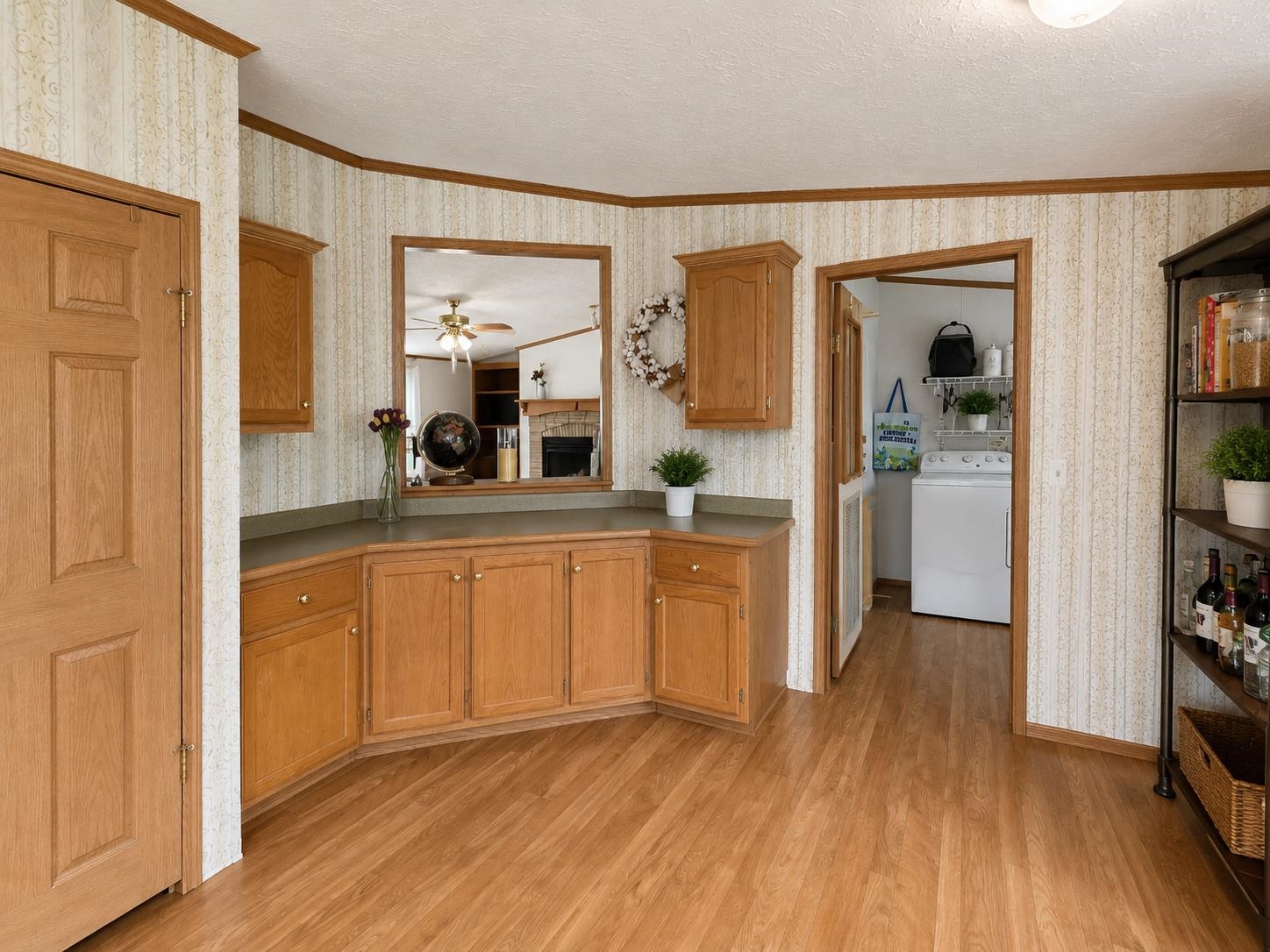 656 Robertson Rd Property Photo 12
