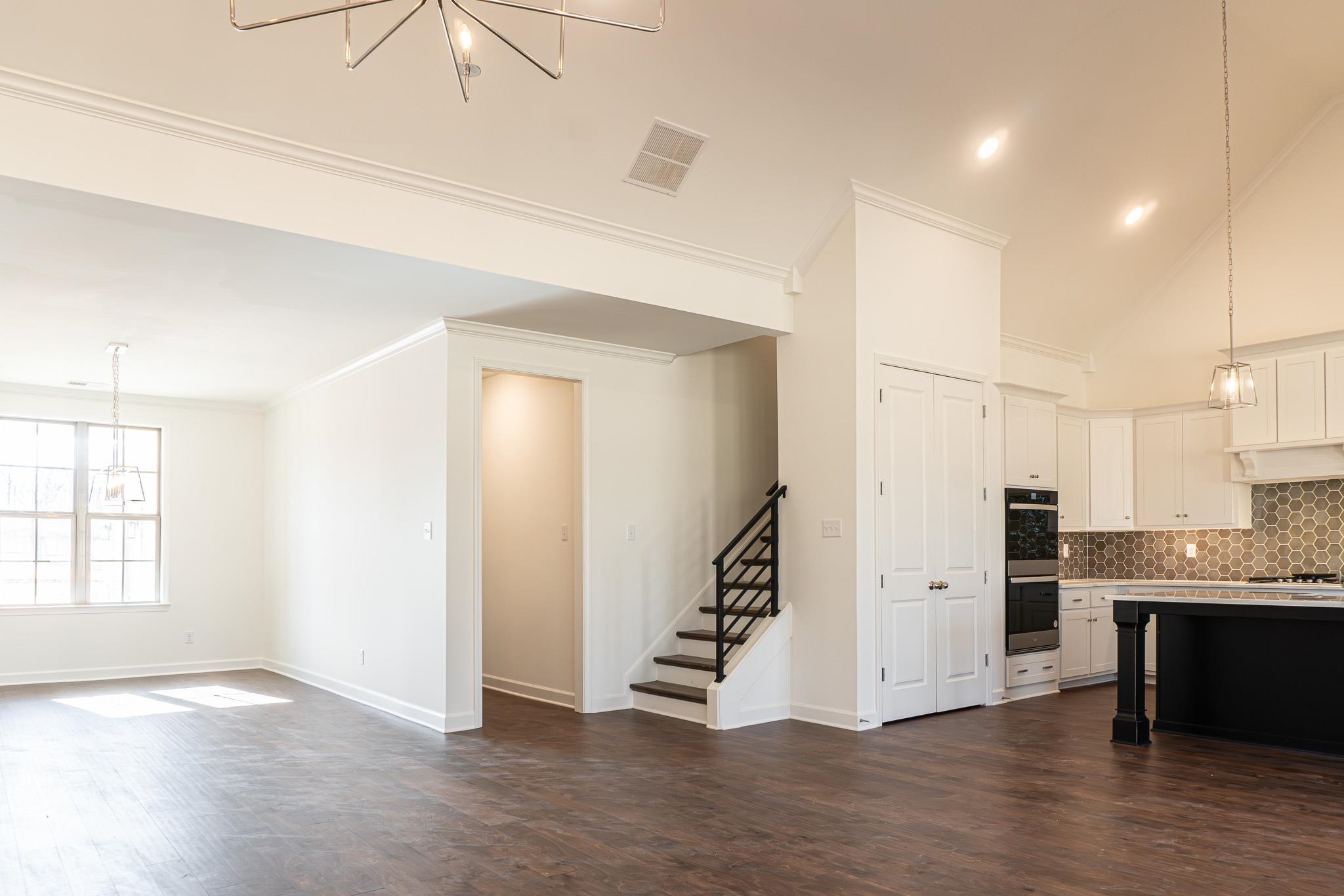 5384 Kaitlynn Rose Dr Property Photo 5