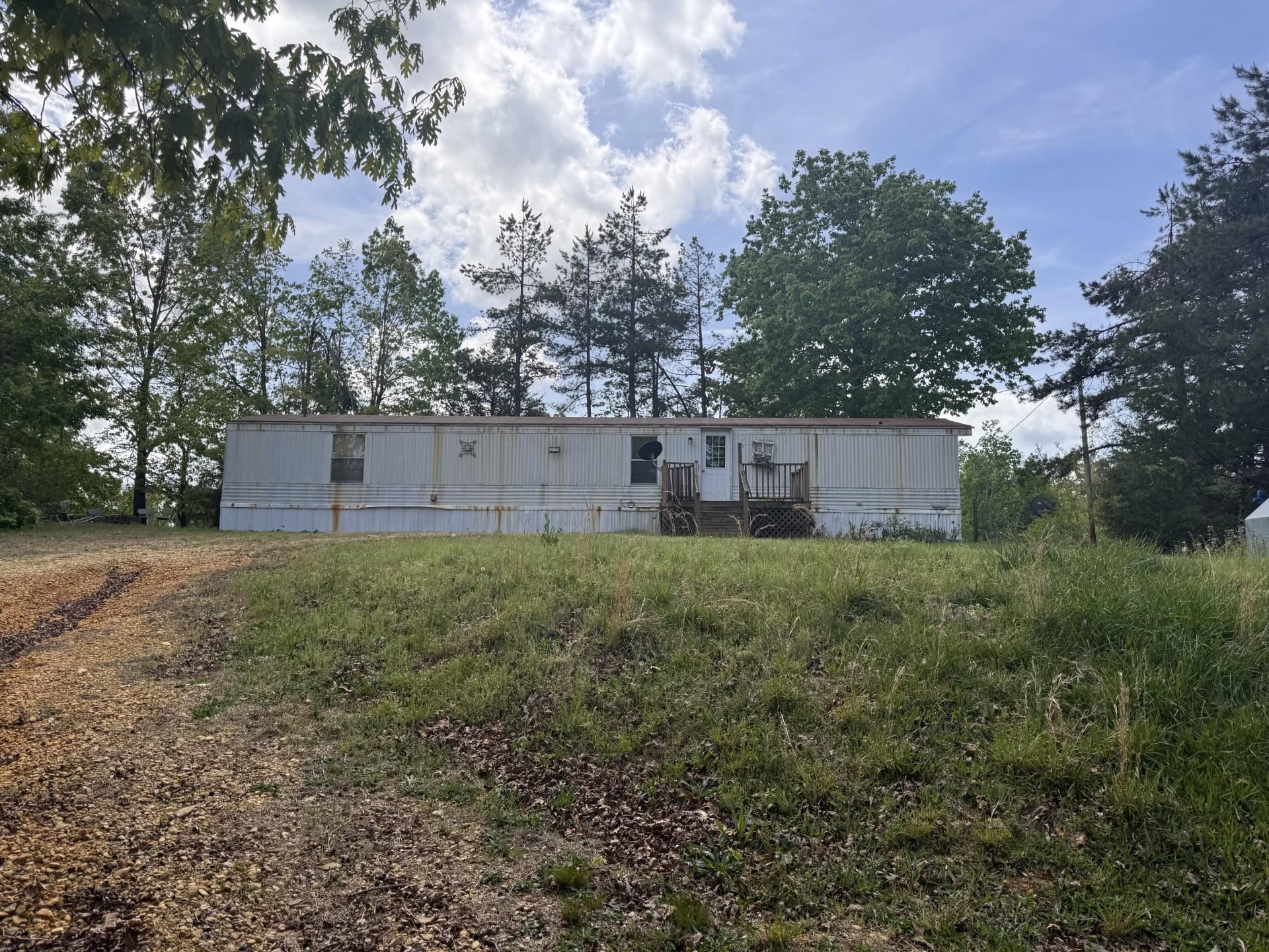 185 Lucy Loop Property Photo 1