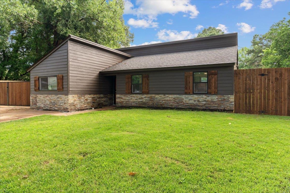 3431 Feldspar Cv Property Photo 2