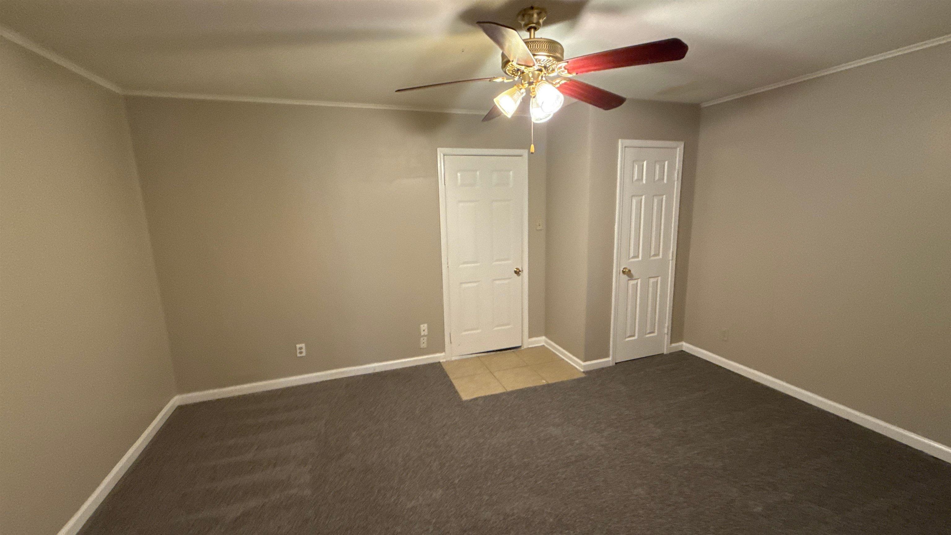 835 Candace Dr Property Photo 5