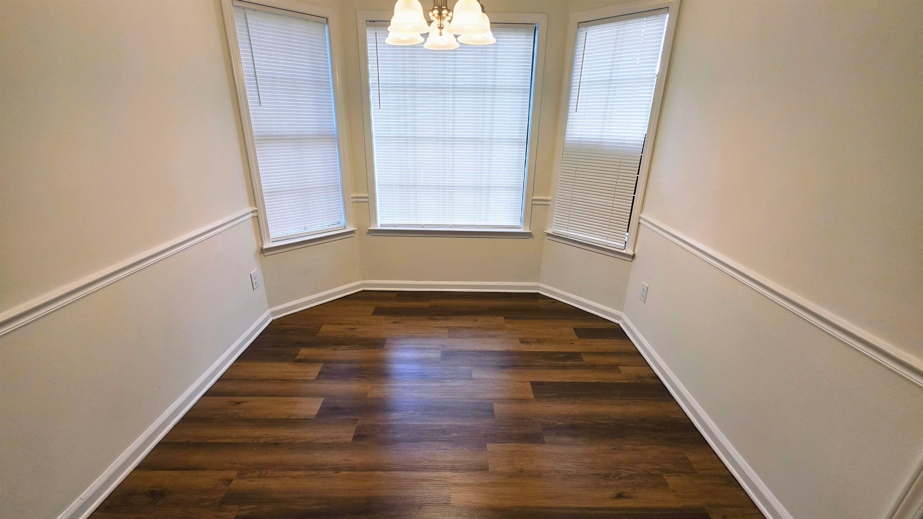 7395 Old Dominion Ct Property Photo 5