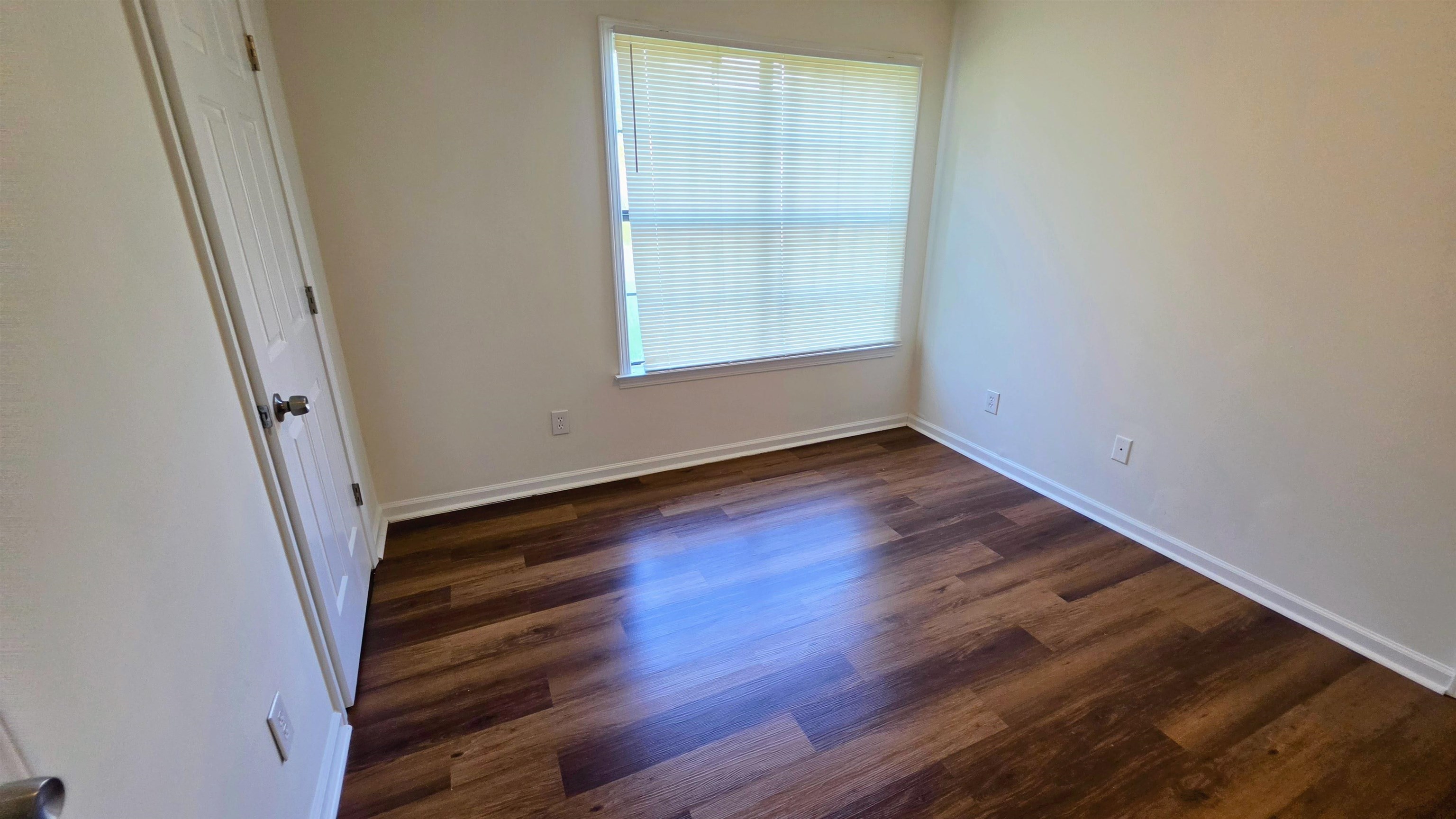 7395 Old Dominion Ct Property Photo 9