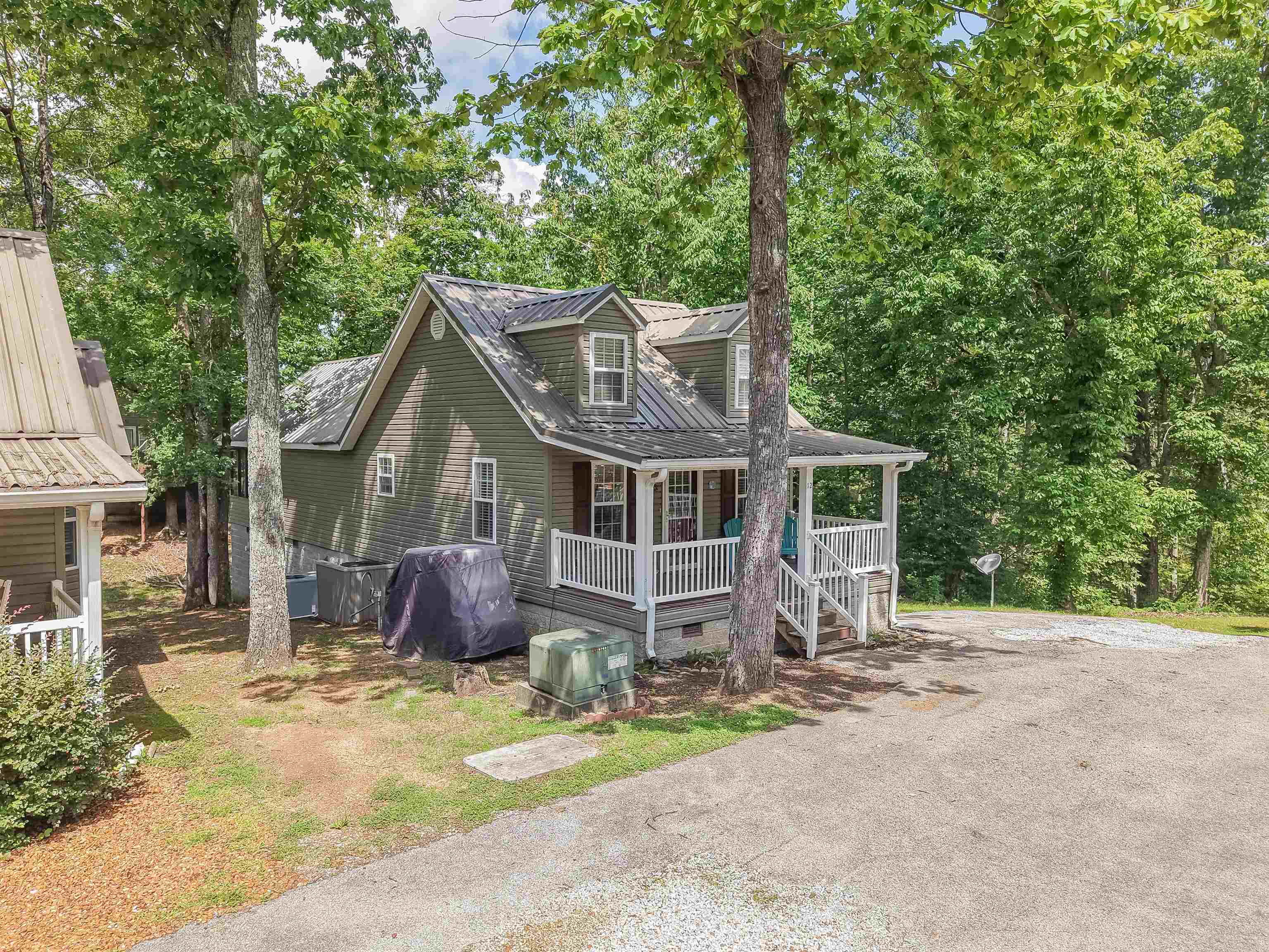 12 TYSON TRL Property Photo 1