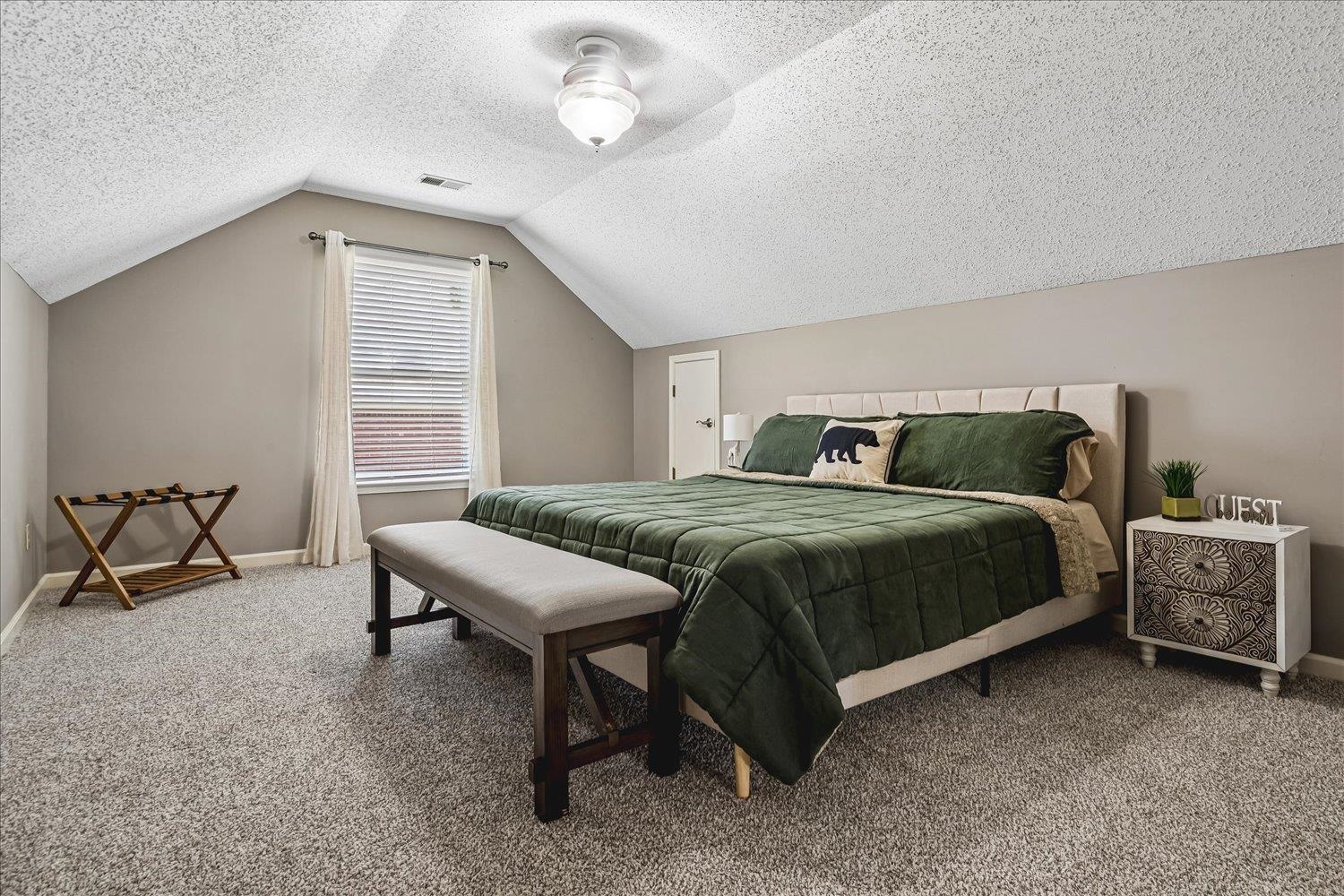 2309 Hickory Path Dr Property Photo 26