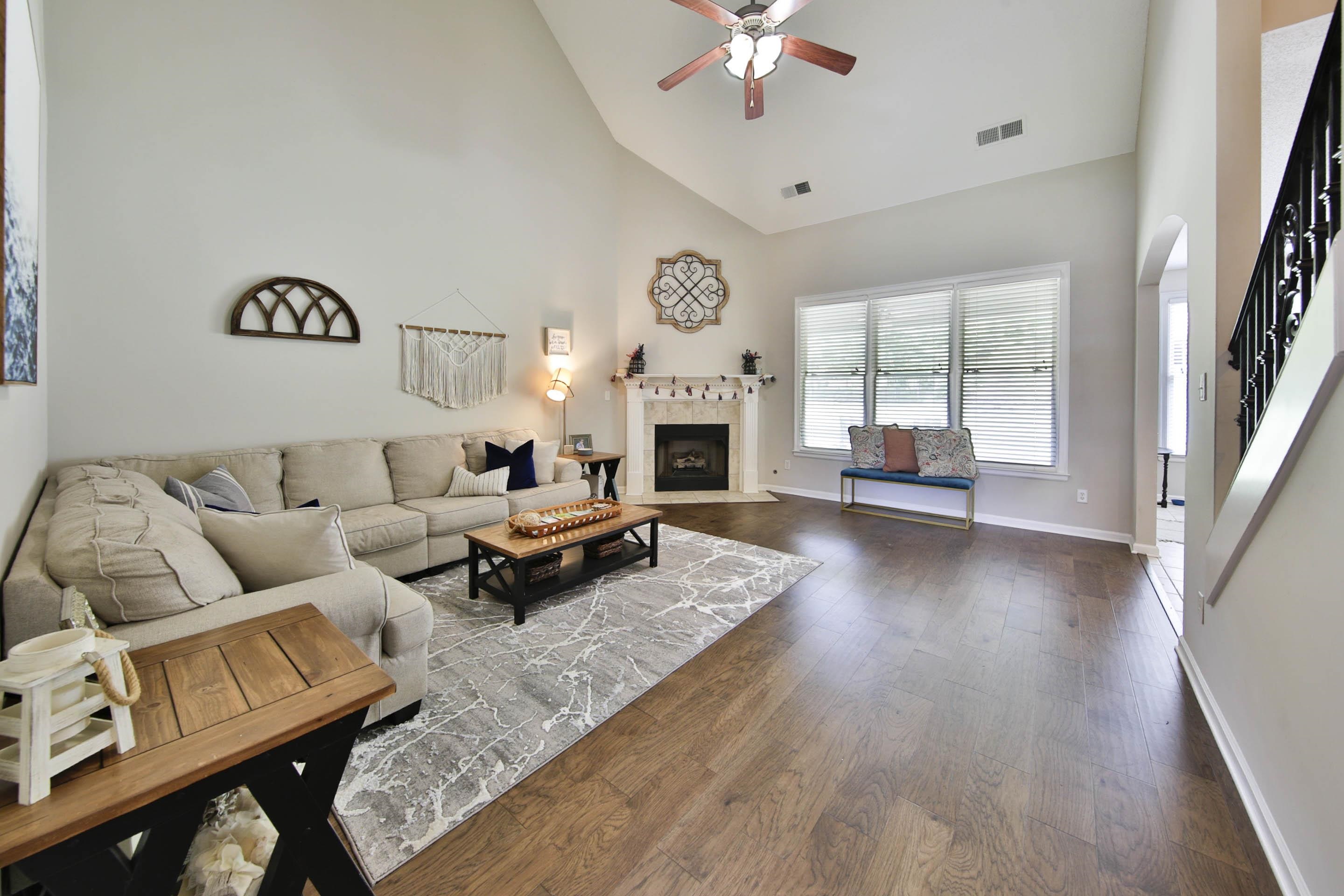 5519 Chapel Meadow Cv Property Photo 2