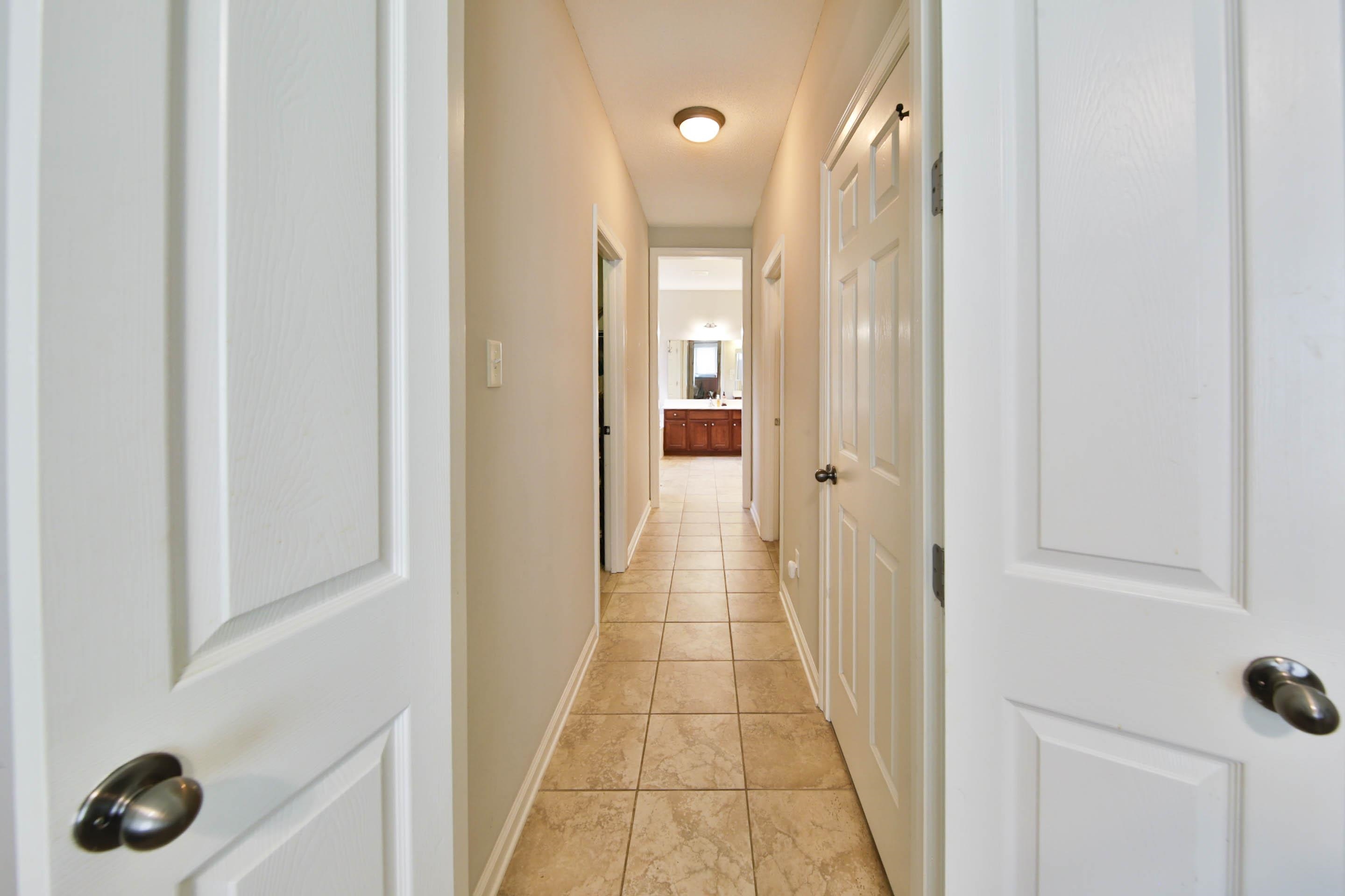 5519 Chapel Meadow Cv Property Photo 12