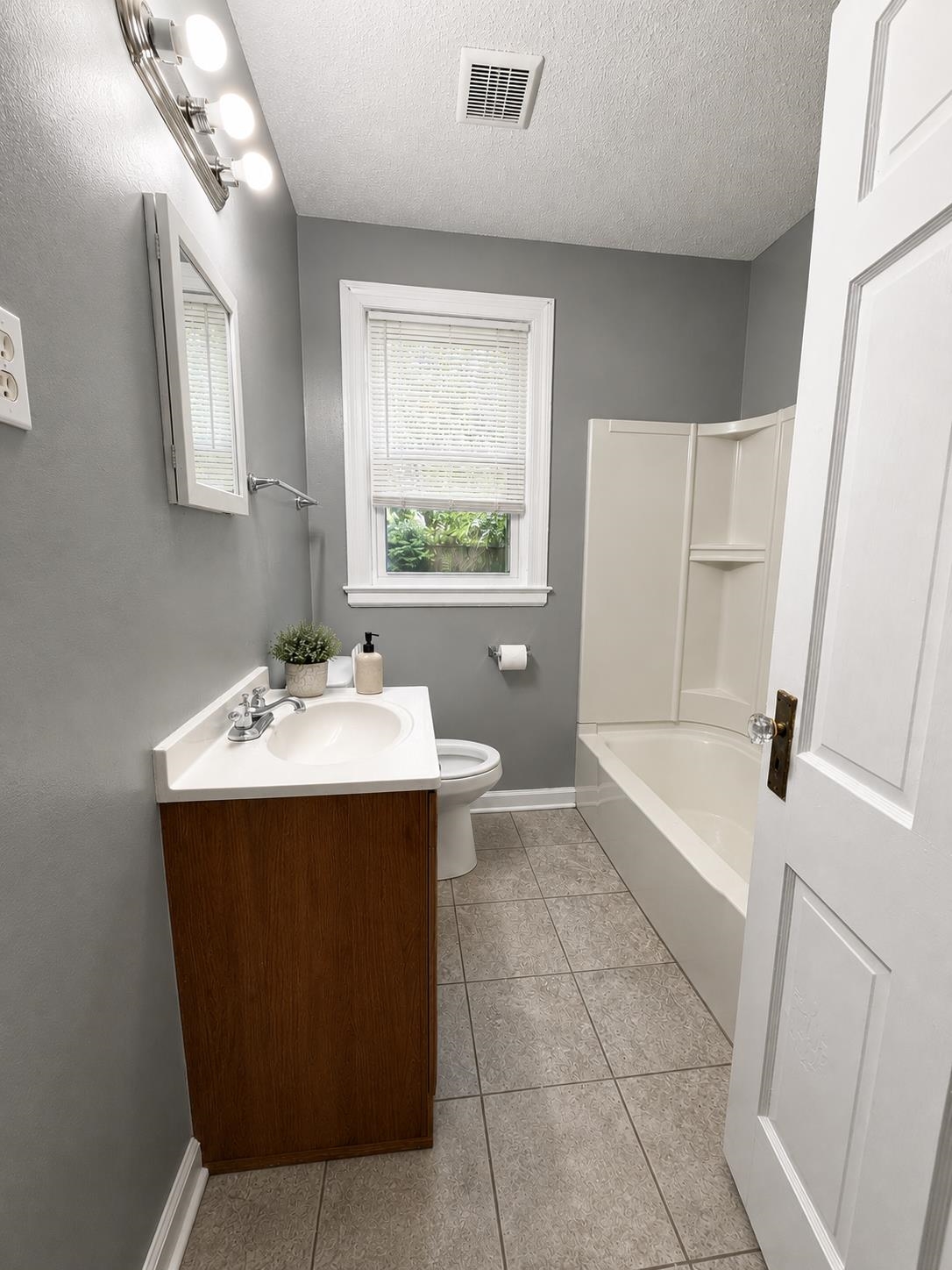 3610 Kearney Ave Property Photo 5