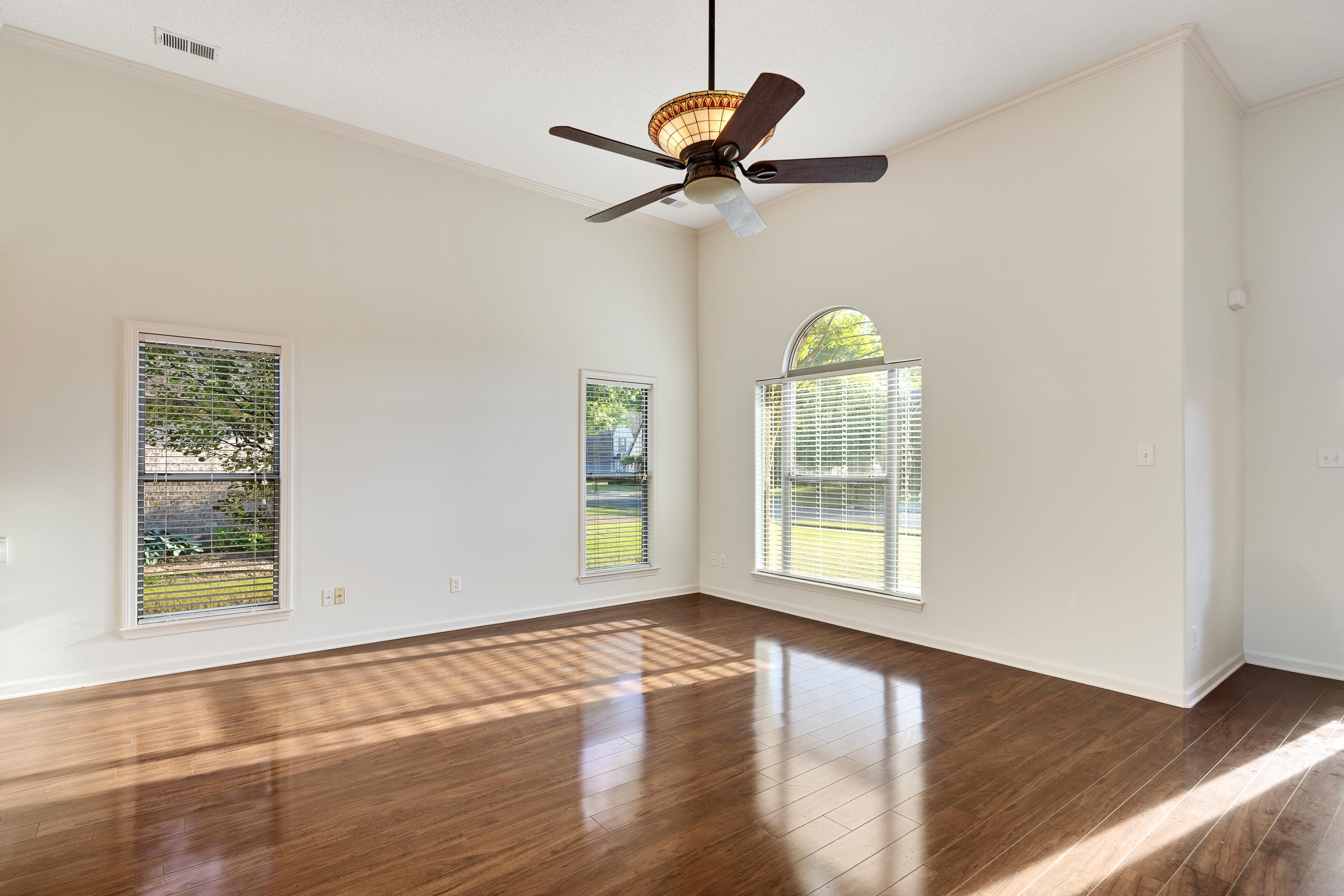 5098 Shetland Trl Property Photo 8