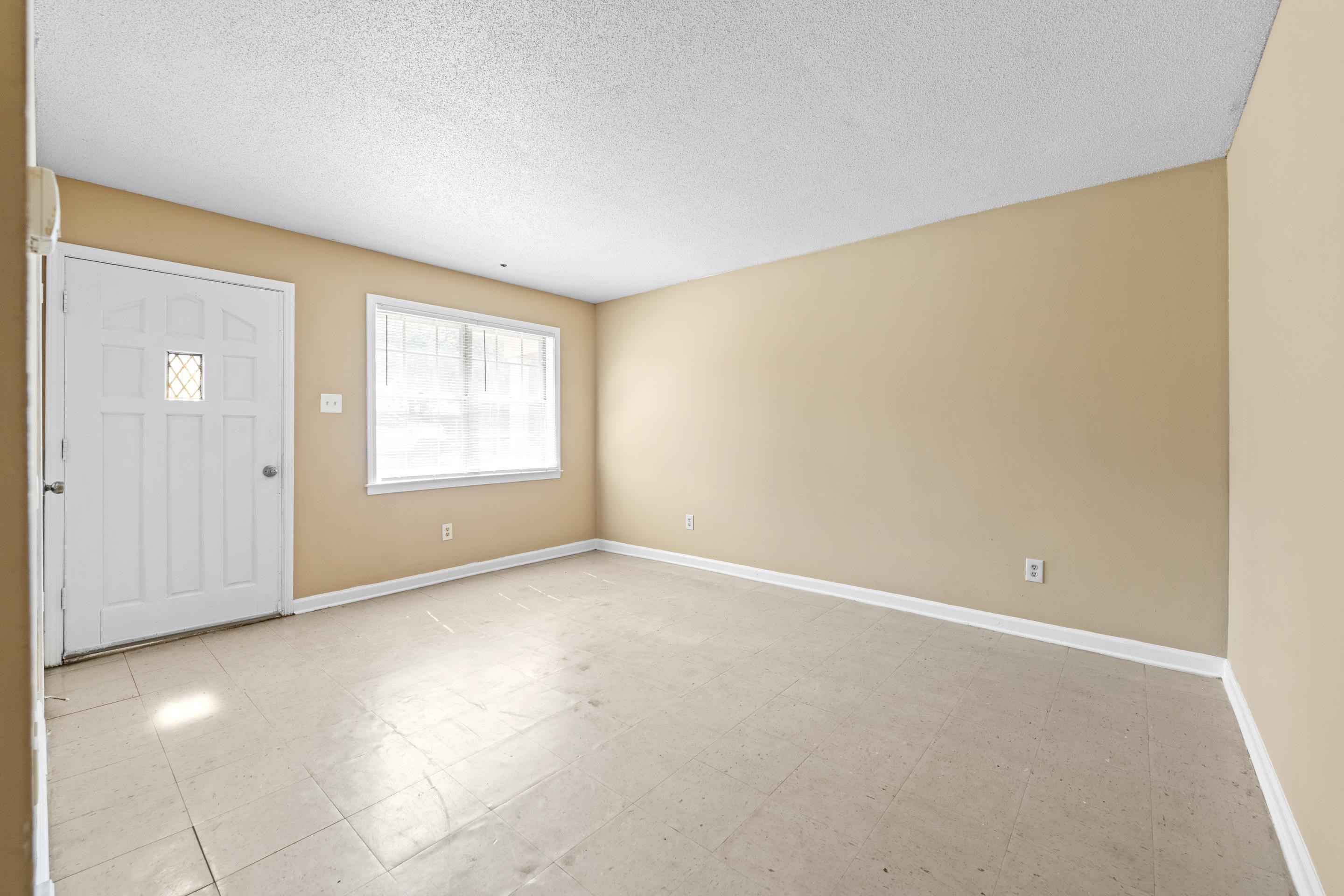 3873 Kerston Dr Property Photo 7