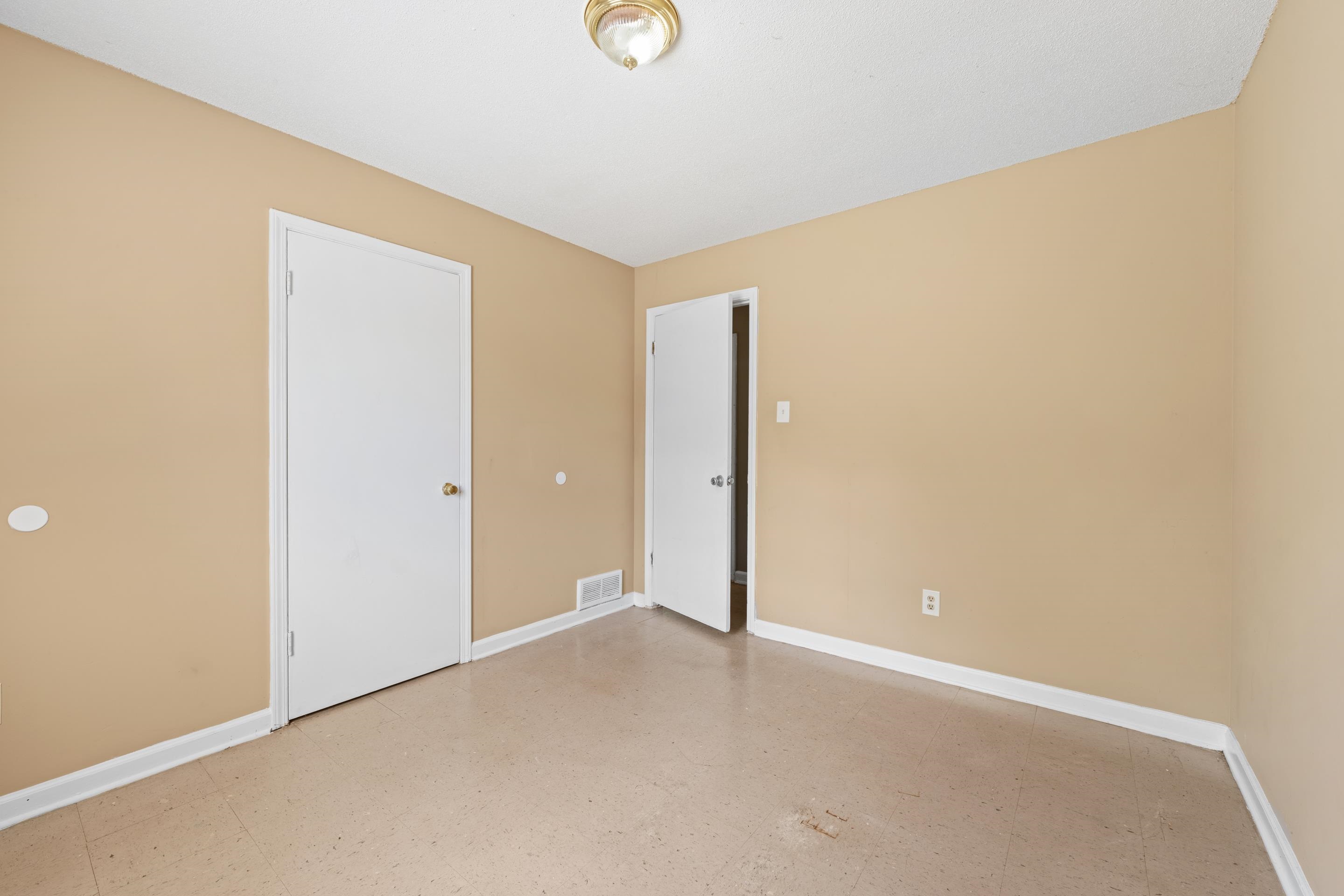3873 Kerston Dr Property Photo 14