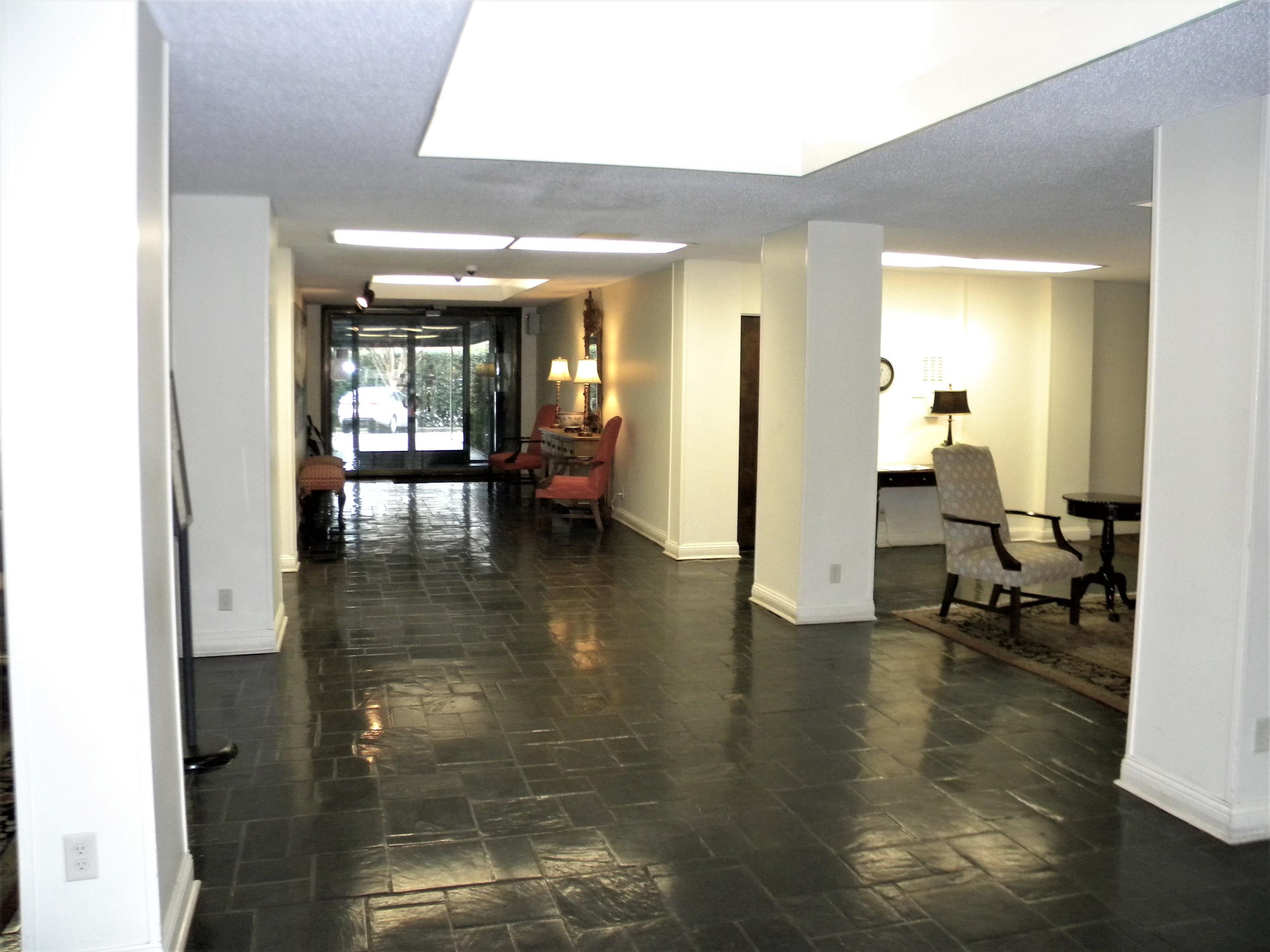 232 S Highland St 903 Property Photo 30