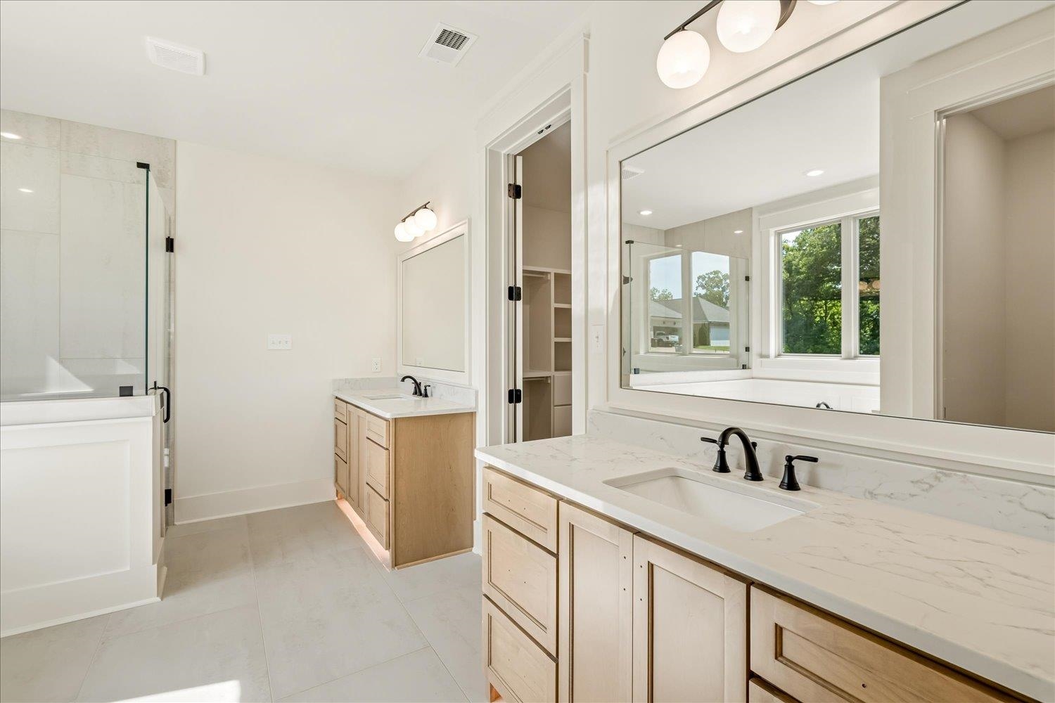 275 Mossberry Ln Property Photo 24