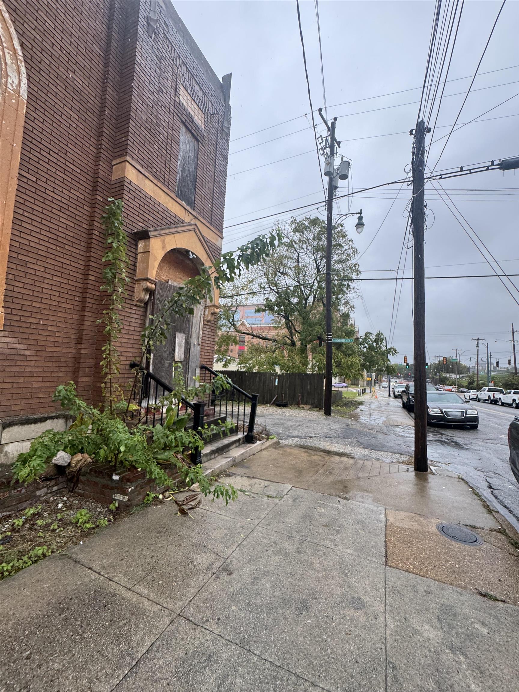 112 Jackson Ave Property Photo 2