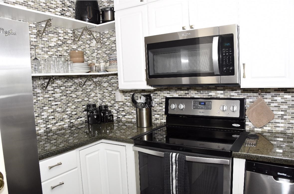 232 S Highland St 808 Property Photo 12