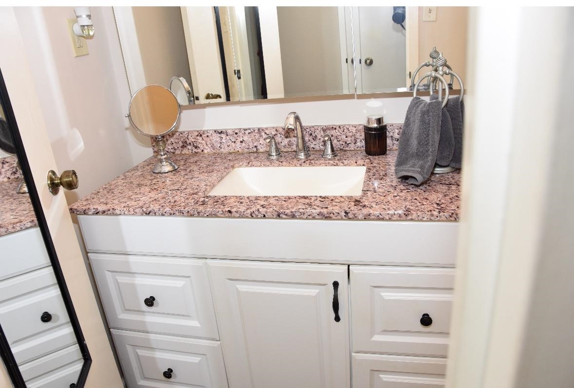 232 S Highland St 808 Property Photo 14