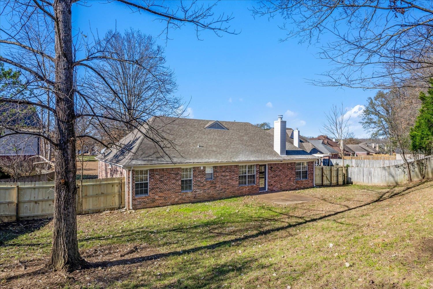 1282 River Bank Dr Property Photo 25