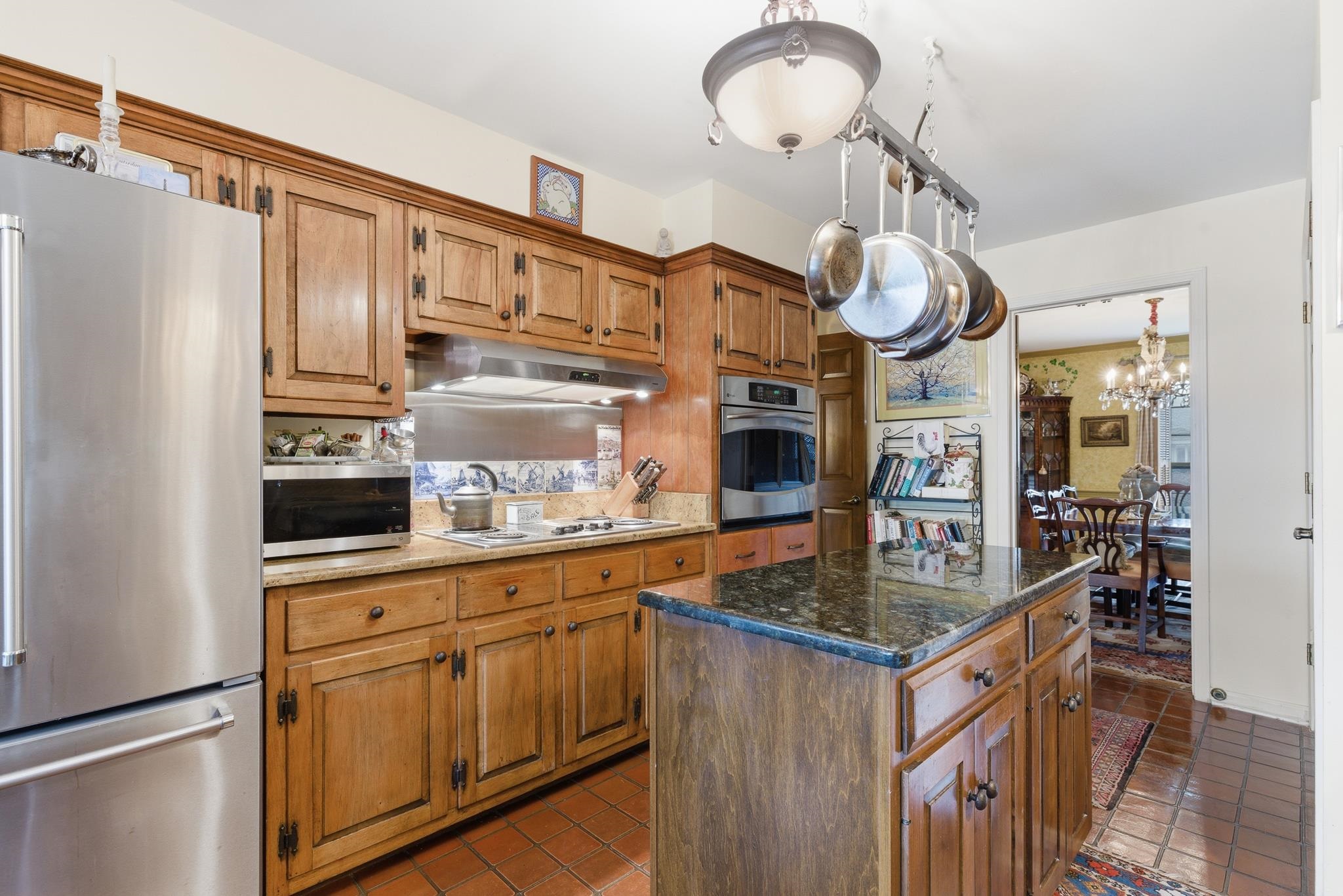6668 Monmouth Dr Property Photo 11