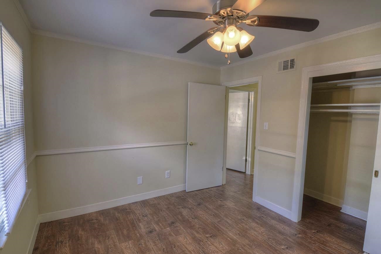 4624 Leatherwood St Property Photo 6