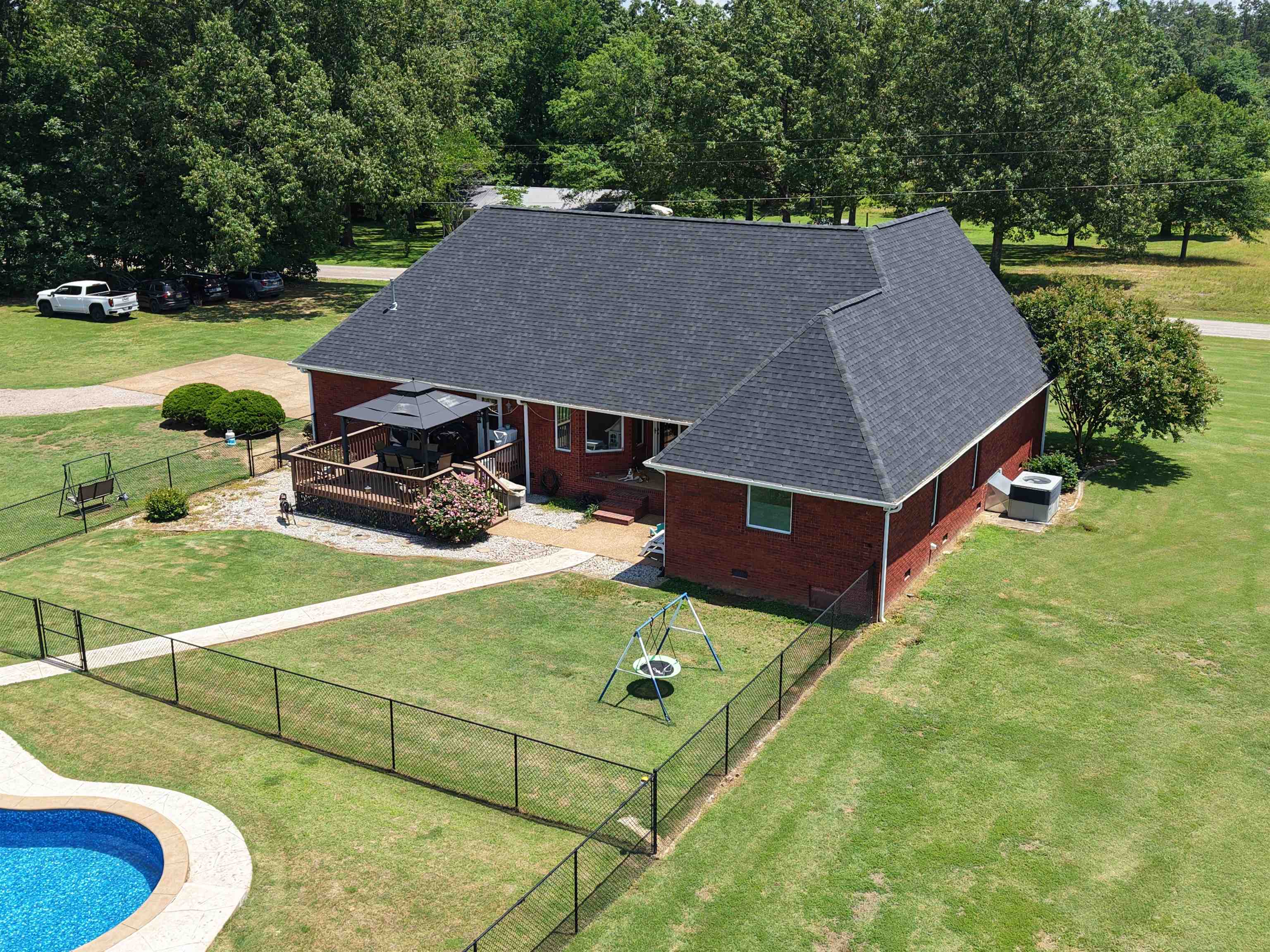 1550 Blanton Rd Property Photo 3