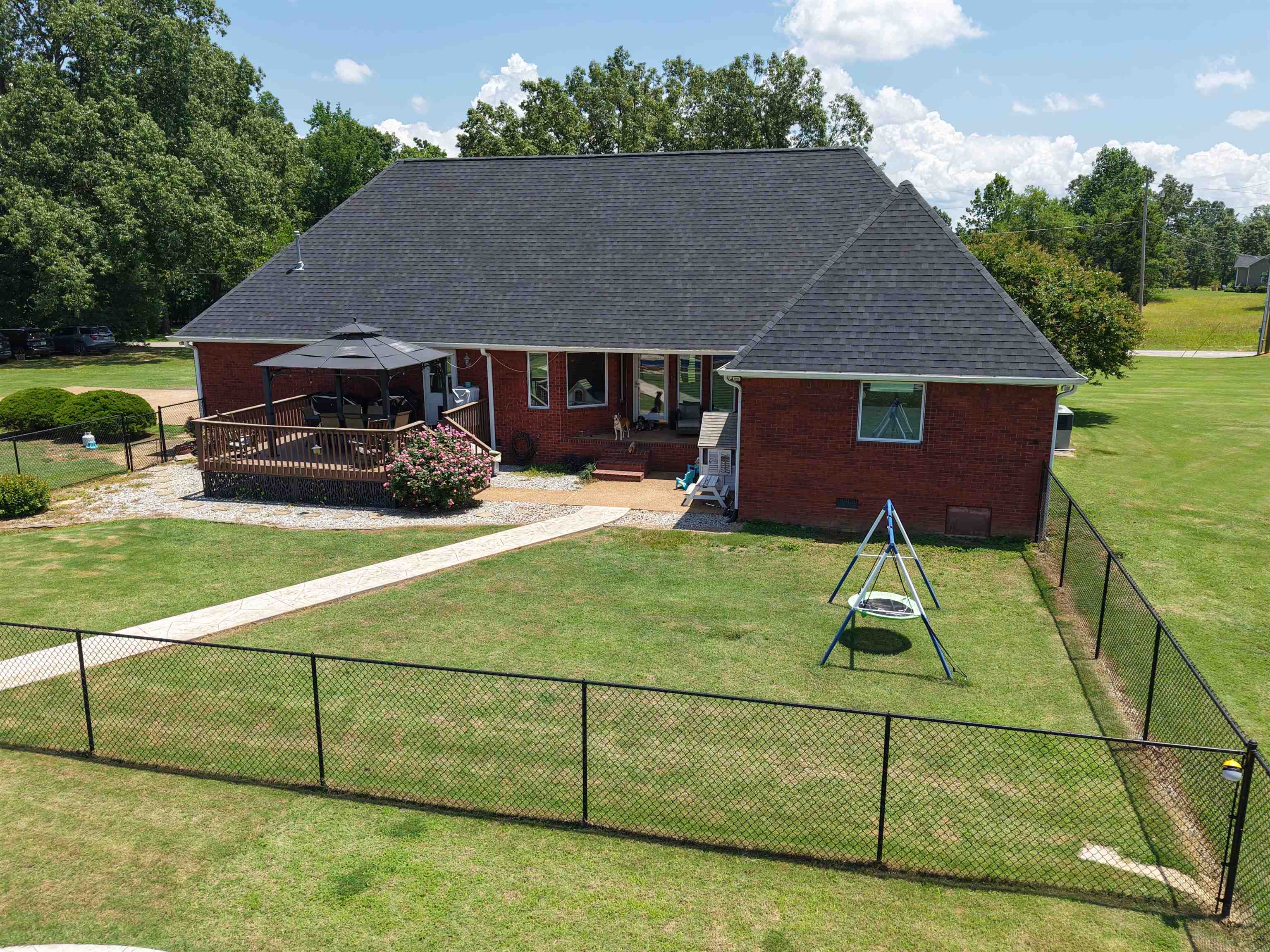 1550 Blanton Rd Property Photo 6