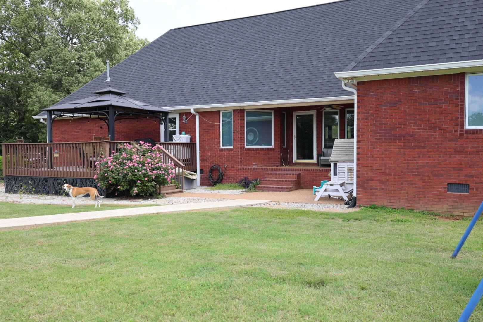1550 Blanton Rd Property Photo 18