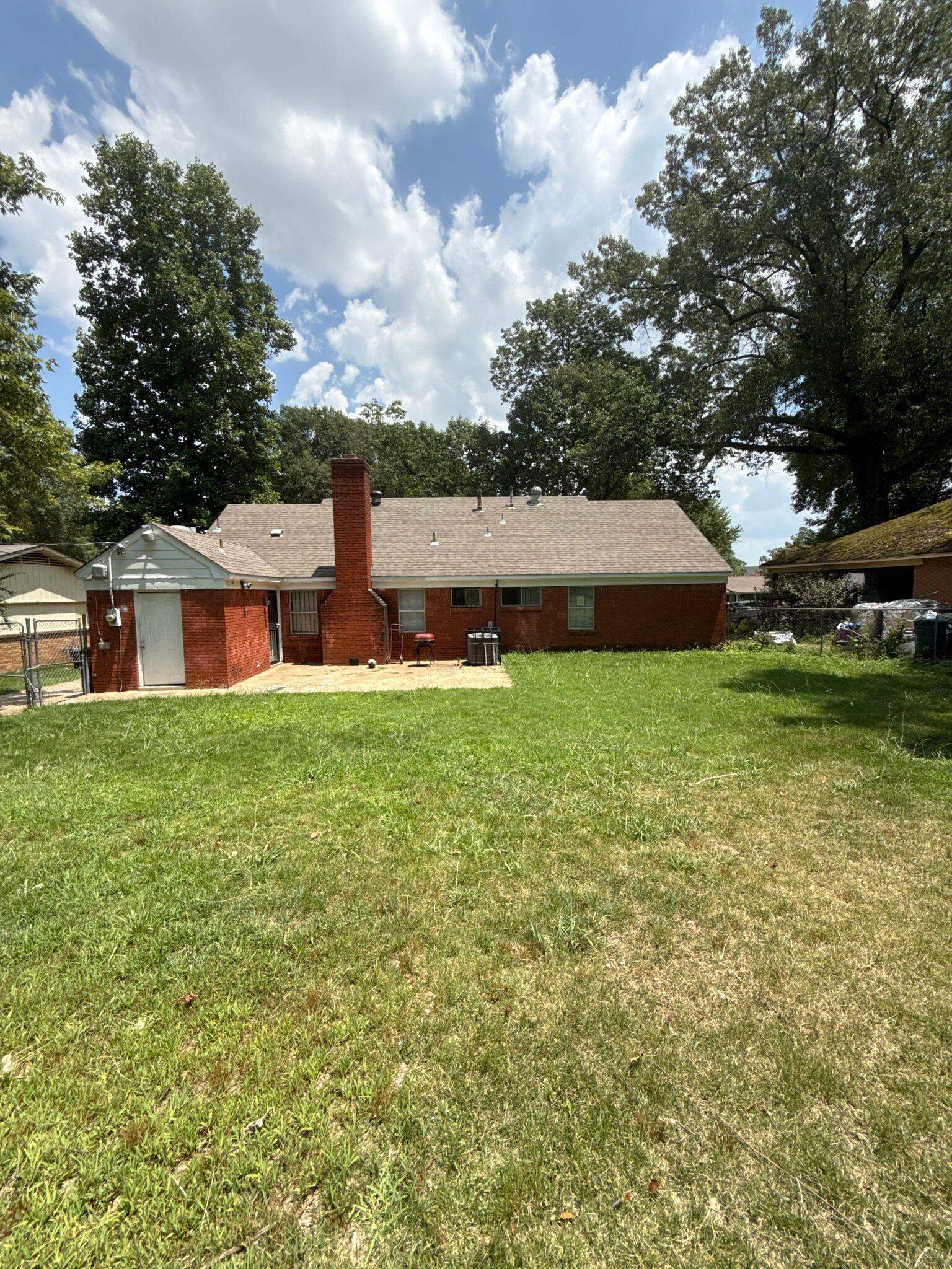 5225 Apollo St Property Photo 2