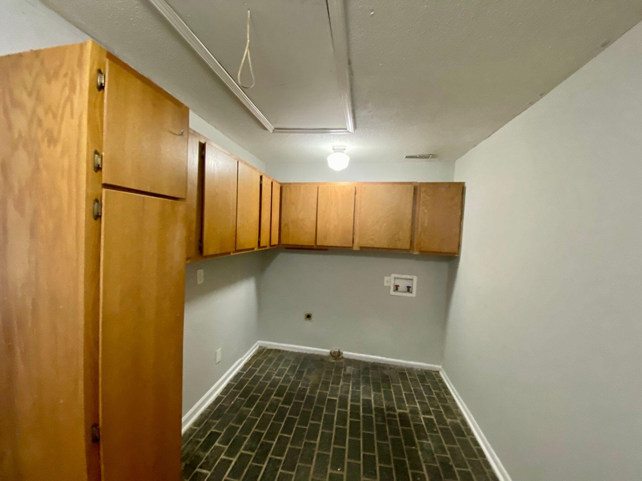 4035 Pippin St Property Photo 2