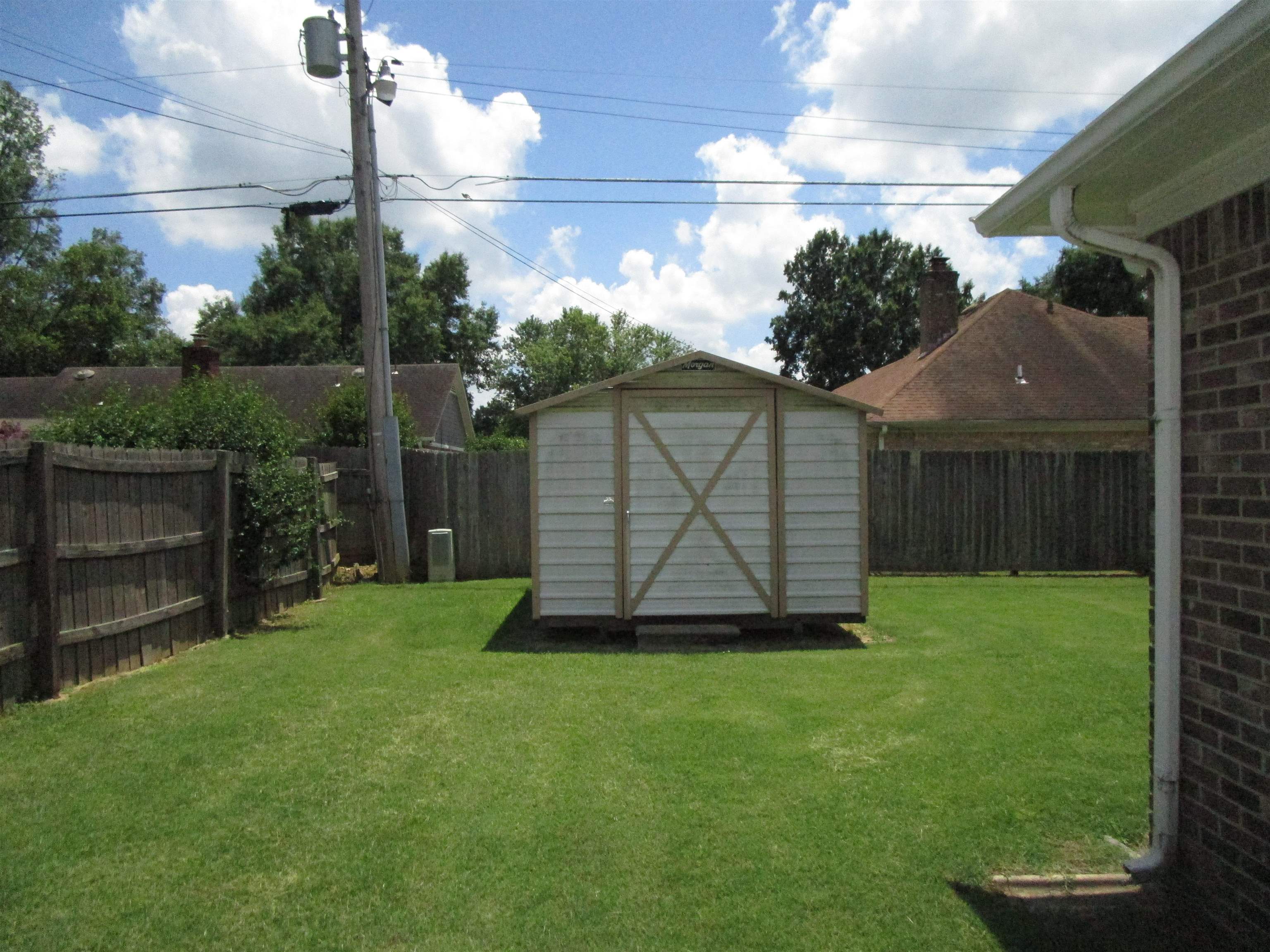 6888 Juana Dr Property Photo 22