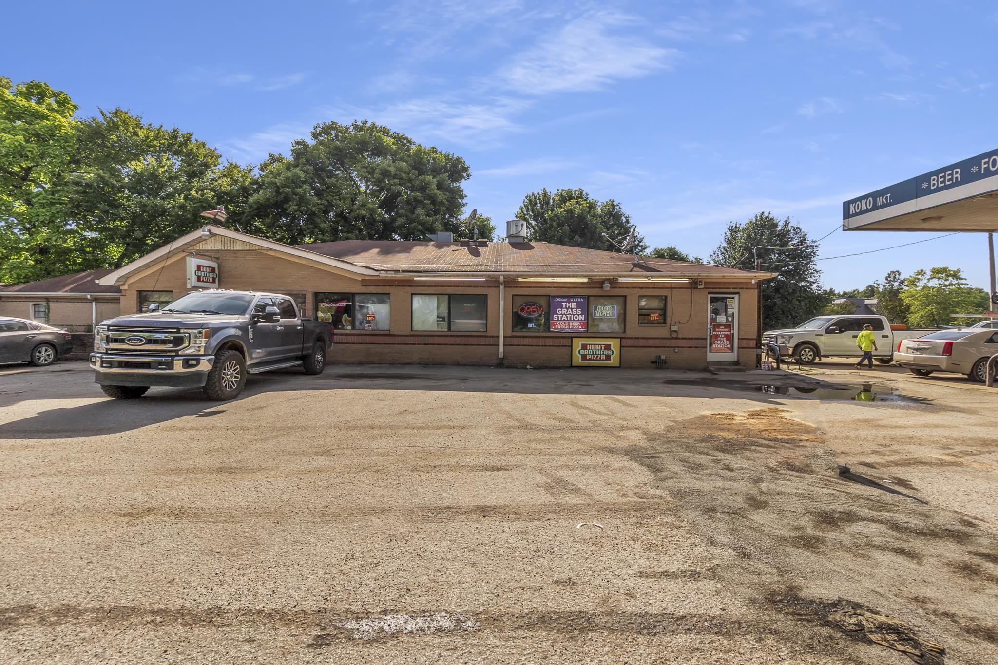 8337 76 Hwy S Property Photo 3