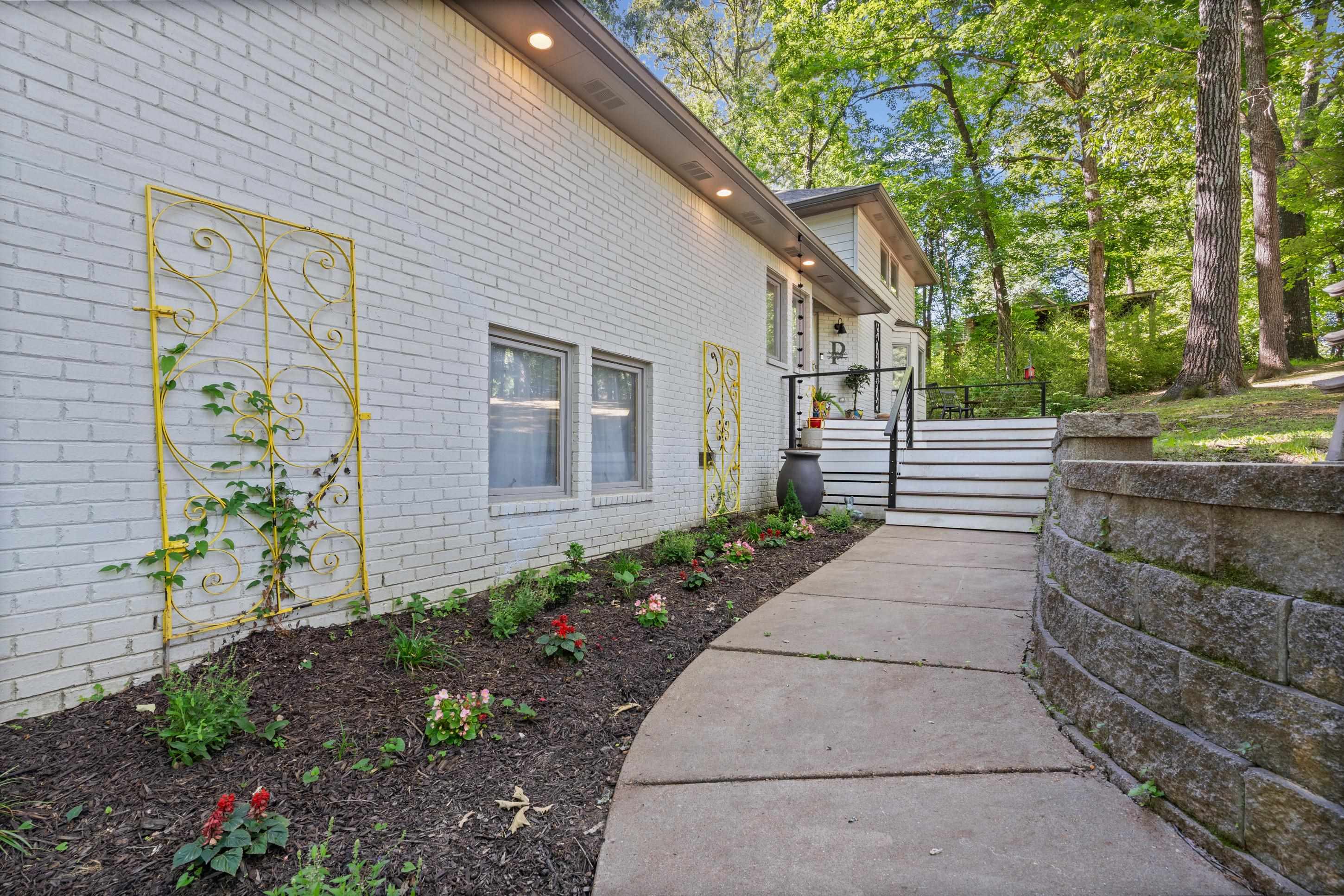 3814 Berlinwood Cv Property Photo 2