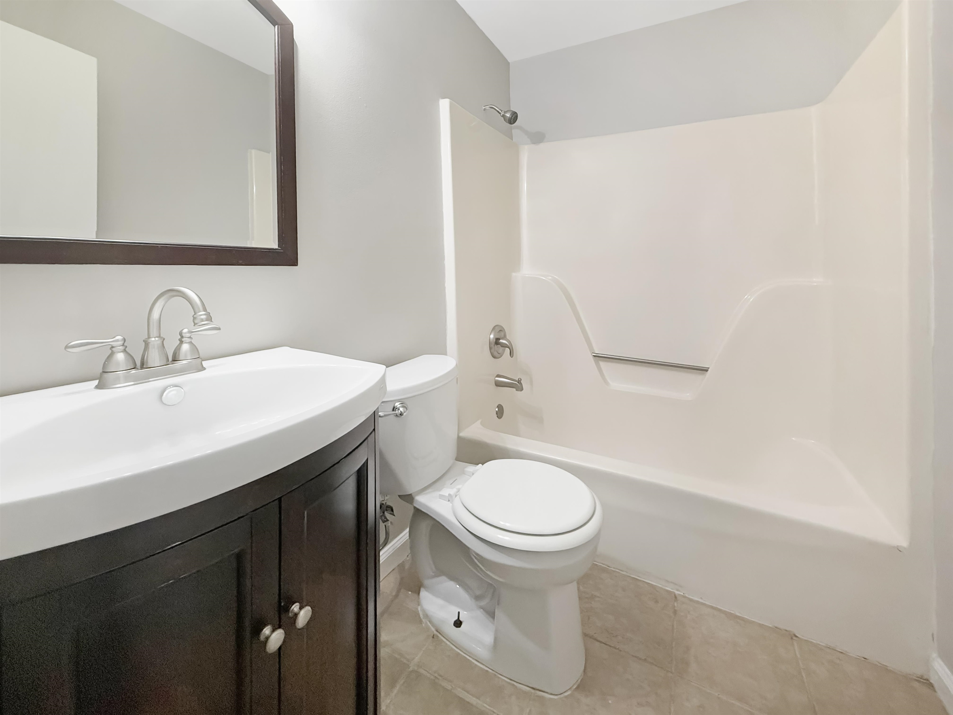 1023 Tracy Rd Property Photo 8