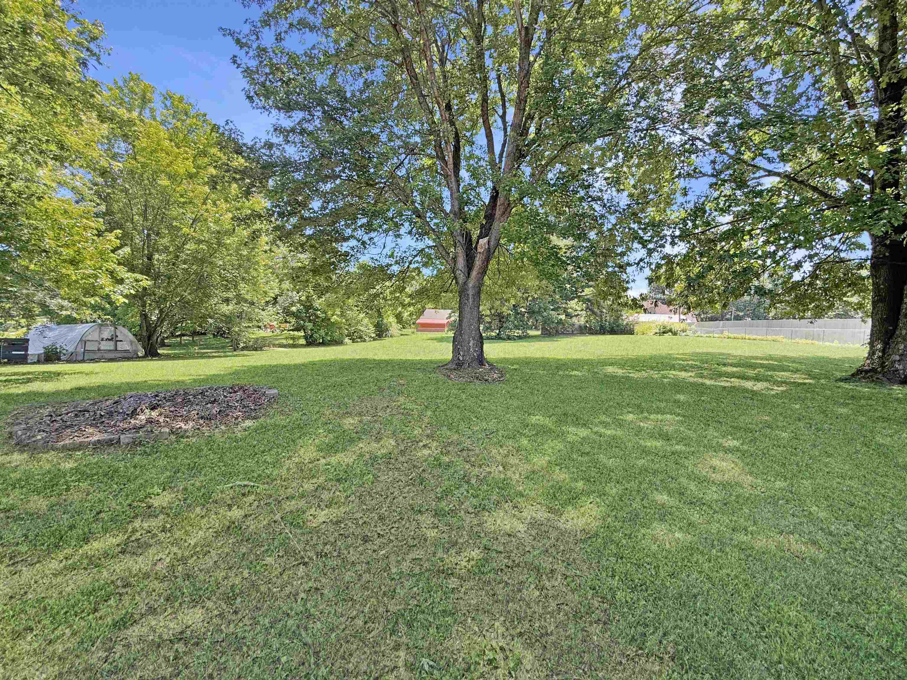 1023 Tracy Rd Property Photo 16