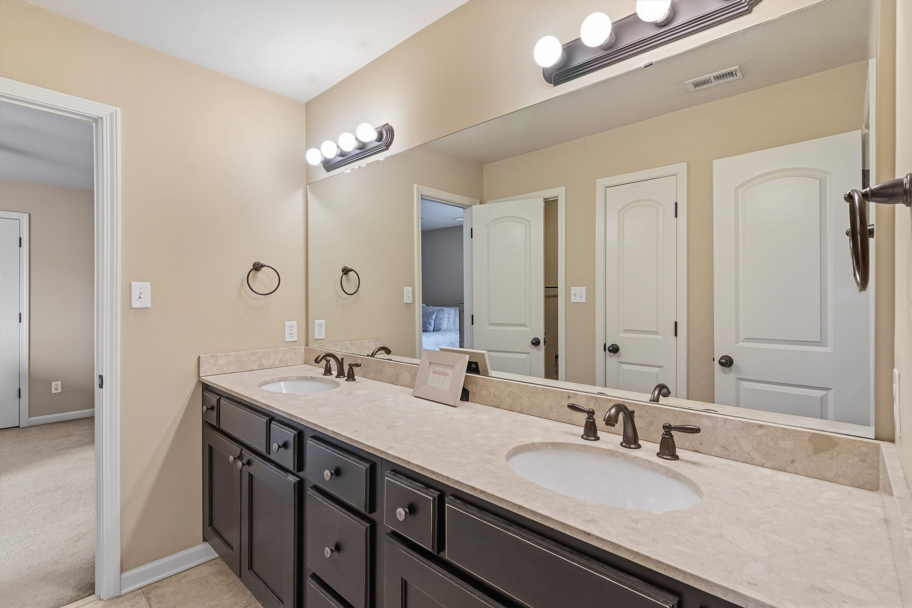 580 Winding Valley Cv Property Photo 27