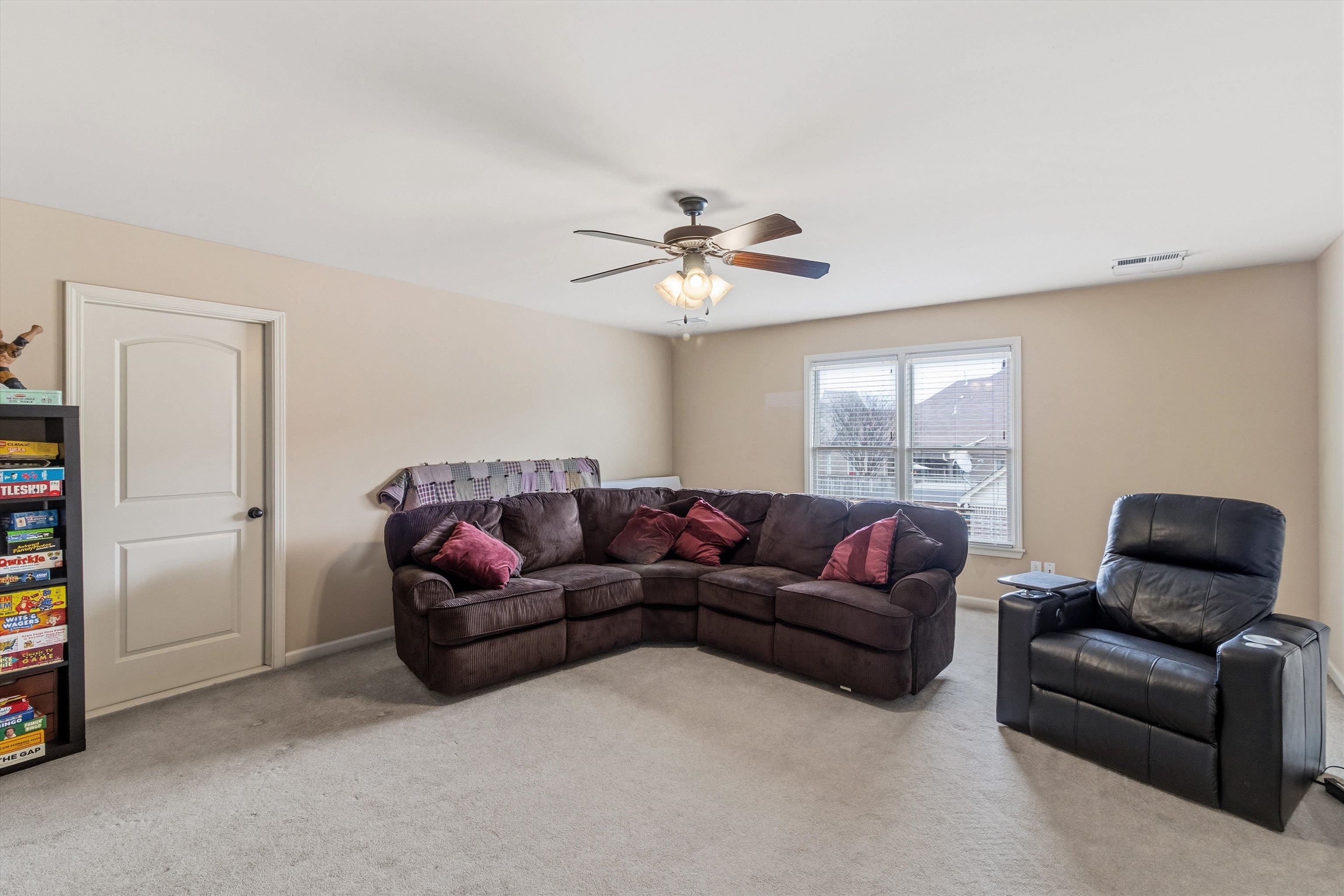 580 Winding Valley Cv Property Photo 31