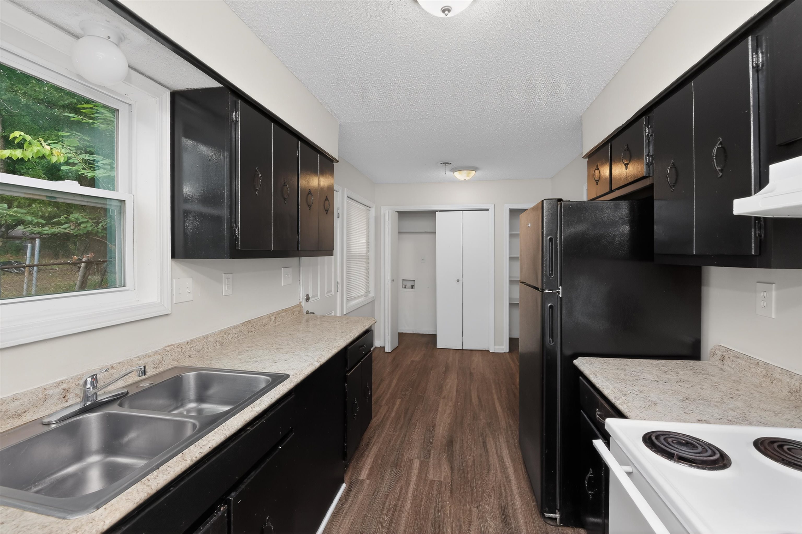 4998 Penwood Cv Property Photo 11