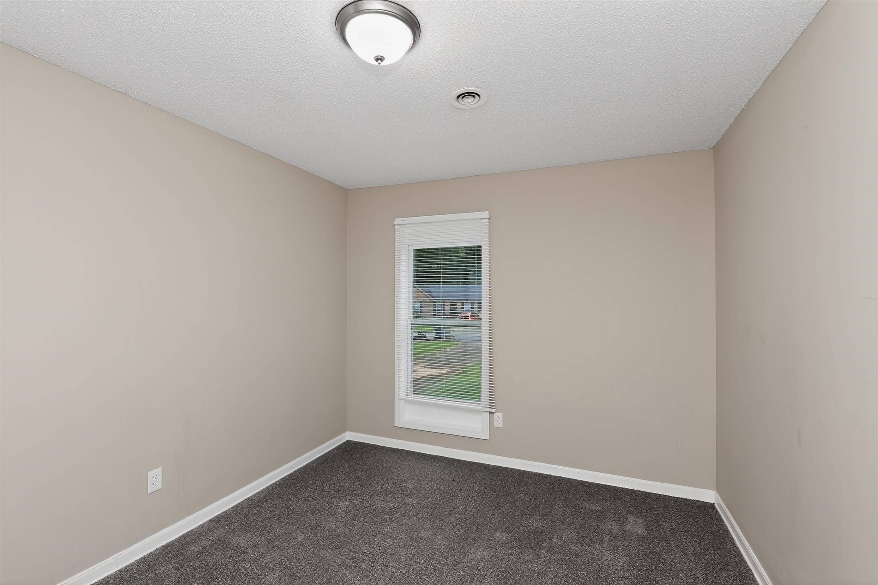 4998 Penwood Cv Property Photo 16