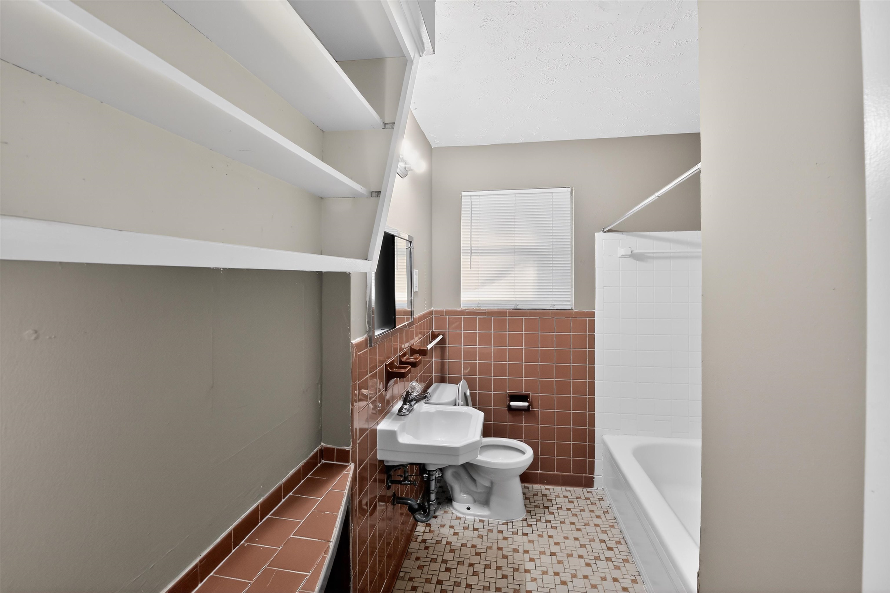 3081 Boxdale St Property Photo 16