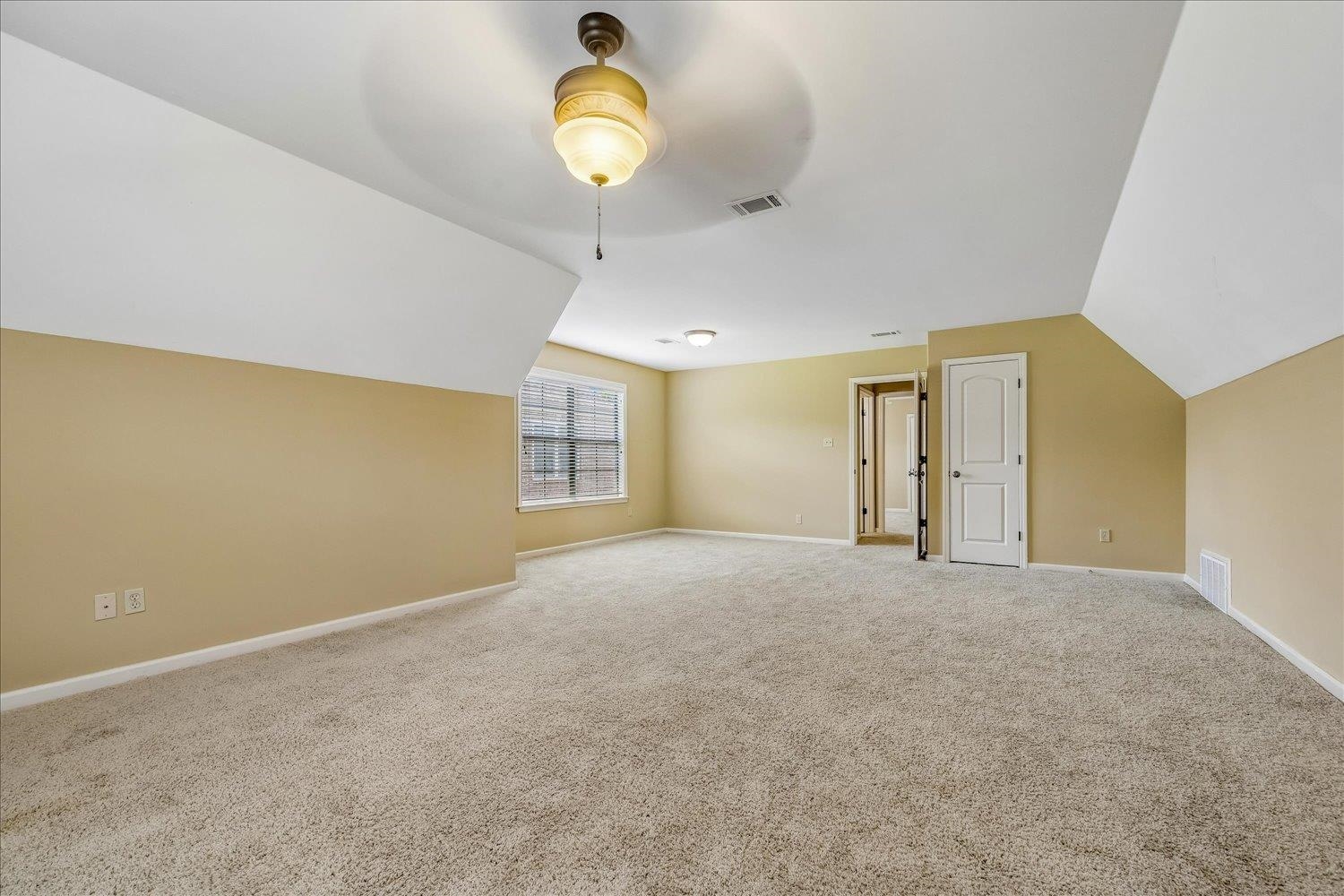 9328 Owl Hill Dr Property Photo 24