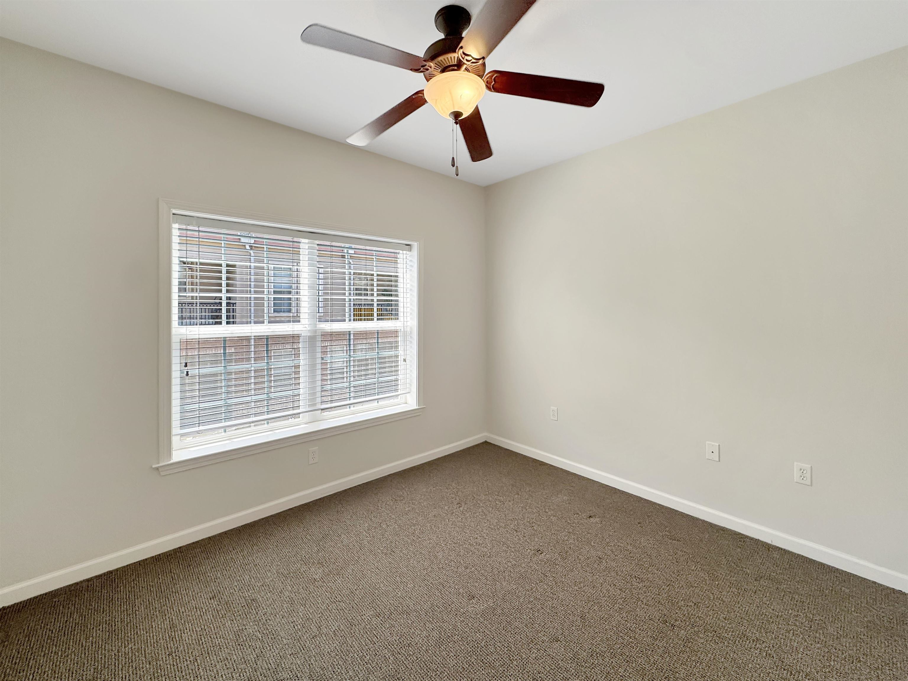 665 Tennessee St 407 Property Photo 18