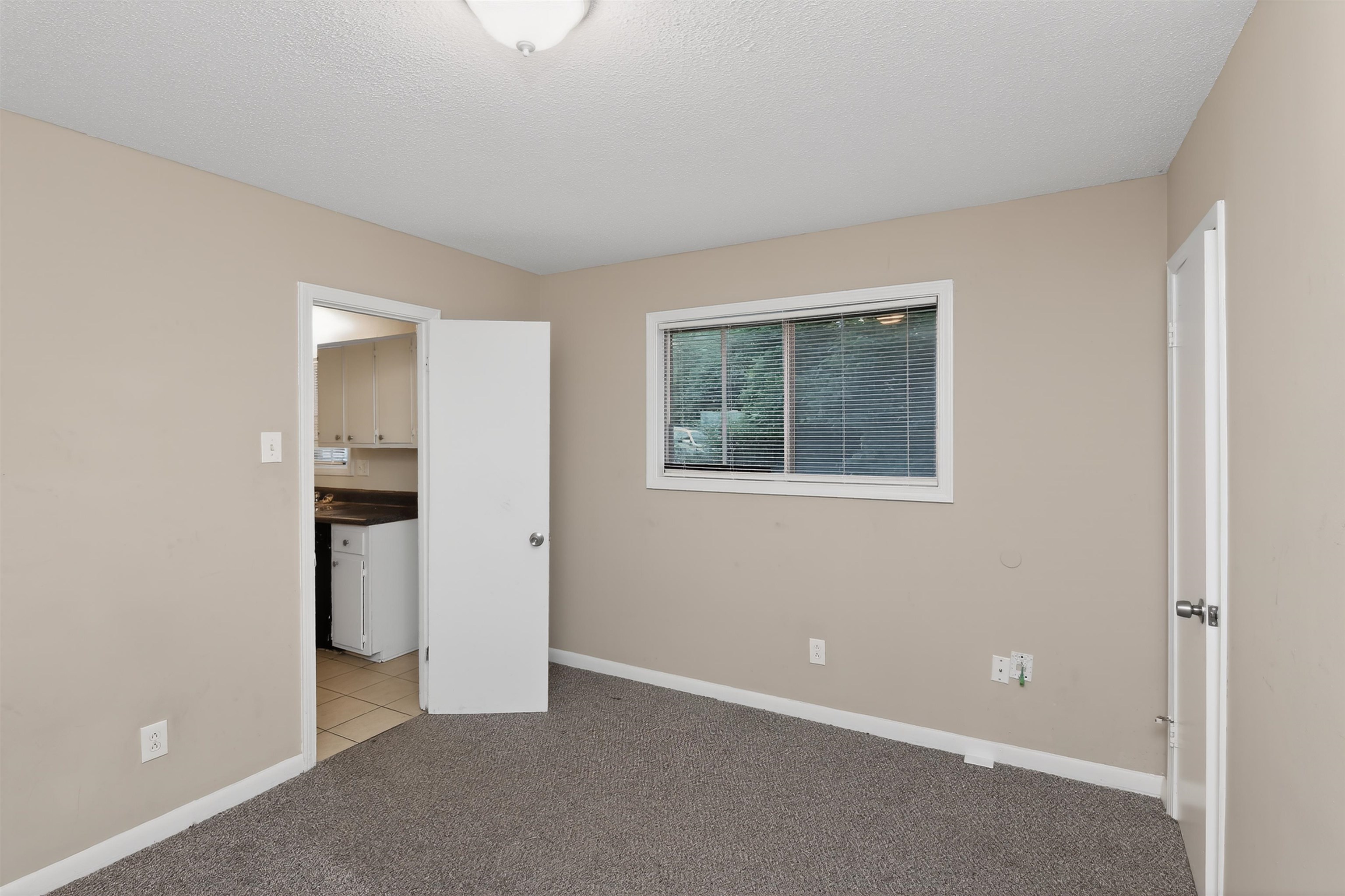 2911 Claudette Rd Property Photo 22
