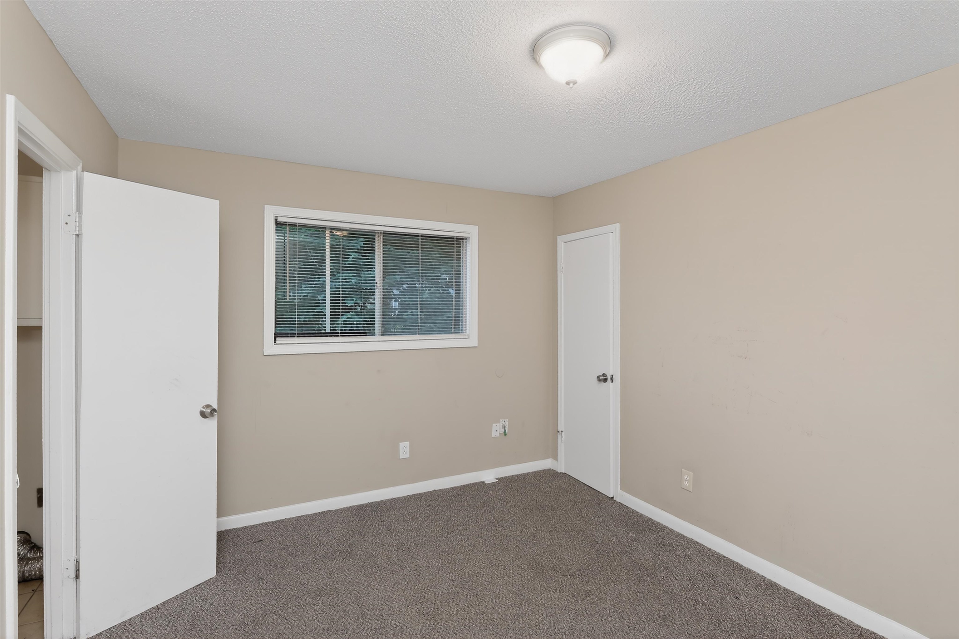 2911 Claudette Rd Property Photo 23