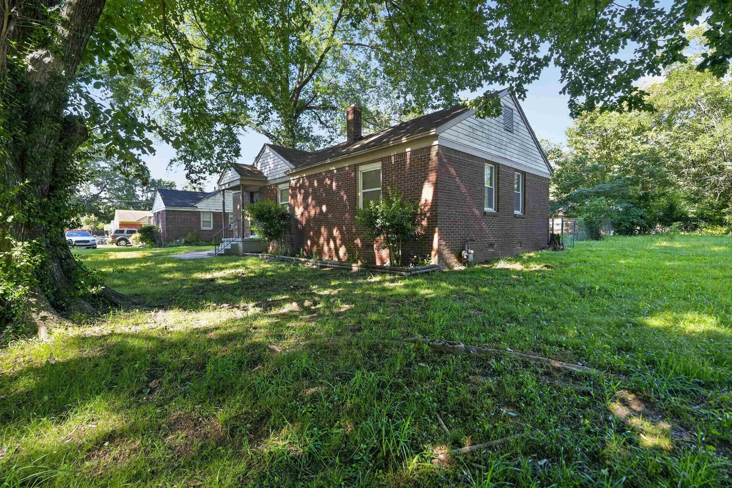 3117 St Charles Dr Property Photo 5