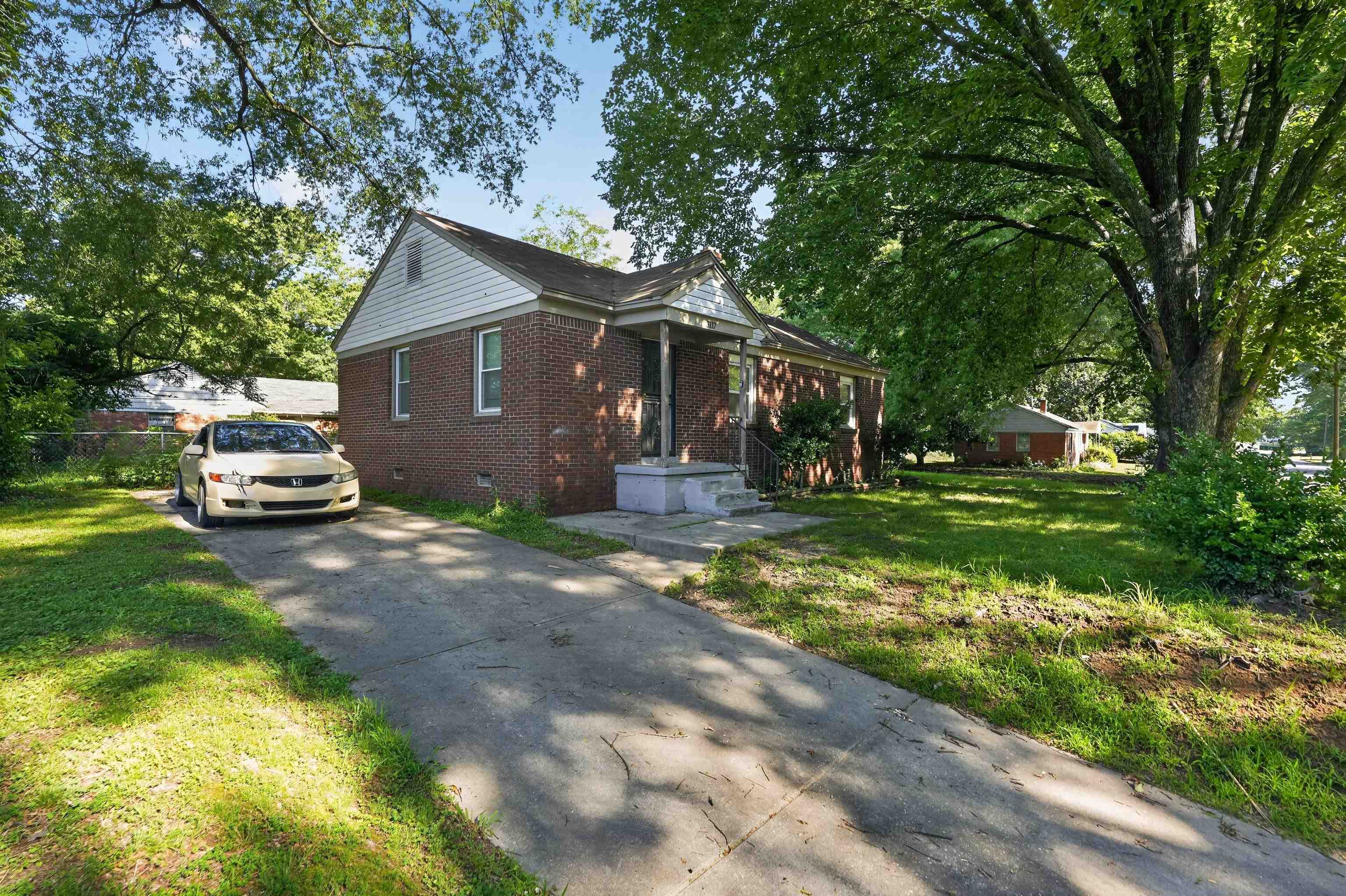 3117 St Charles Dr Property Photo 6