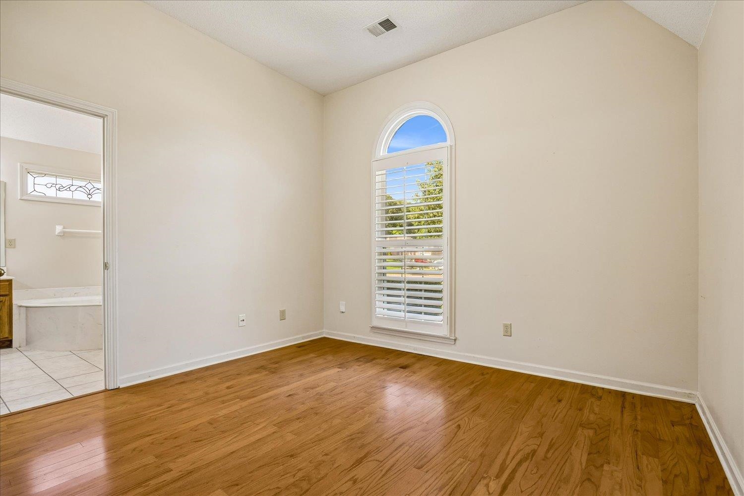 1386 Stable Run Dr Property Photo 14