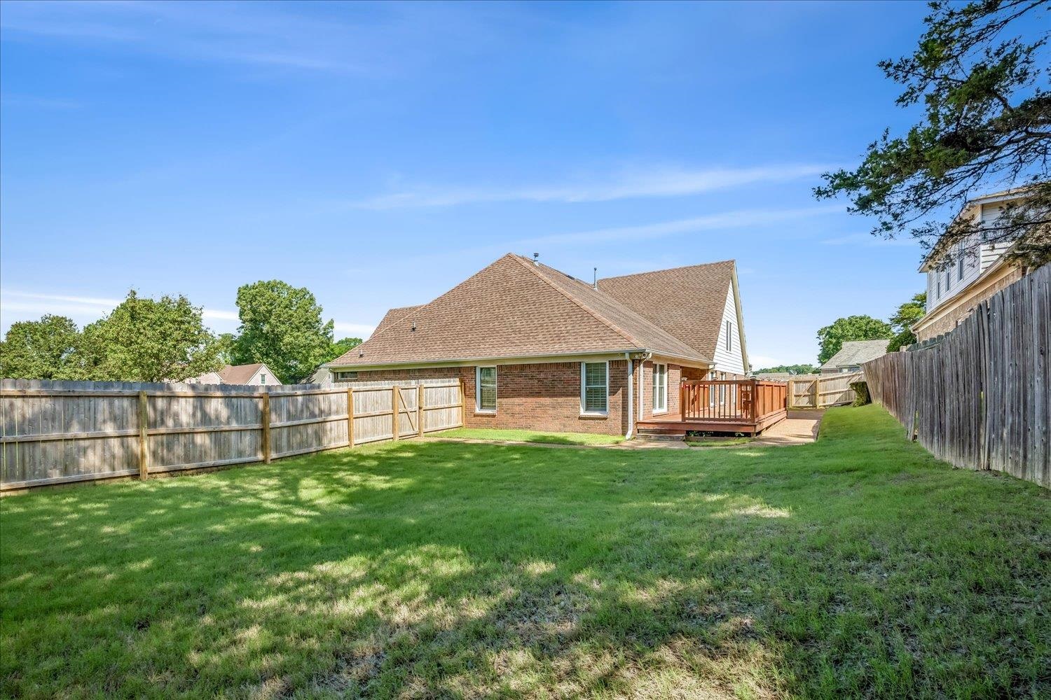 1386 Stable Run Dr Property Photo 23