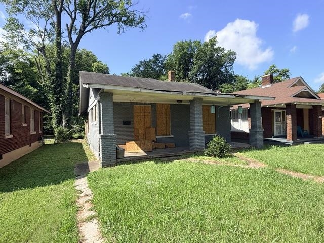 817 S Parkway Ave E Property Photo 3